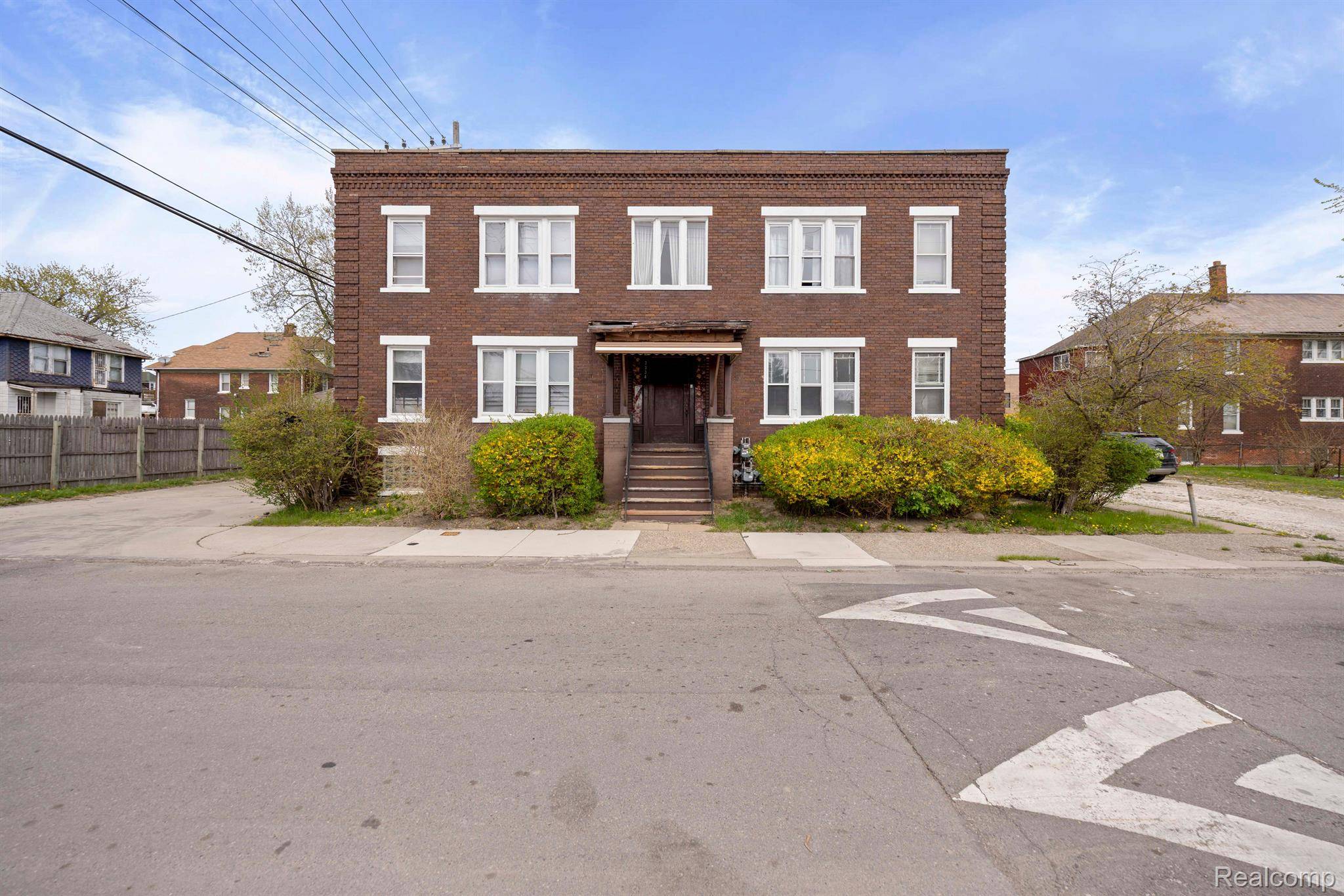 Detroit, MI 48206,7334 WILDEMERE ST