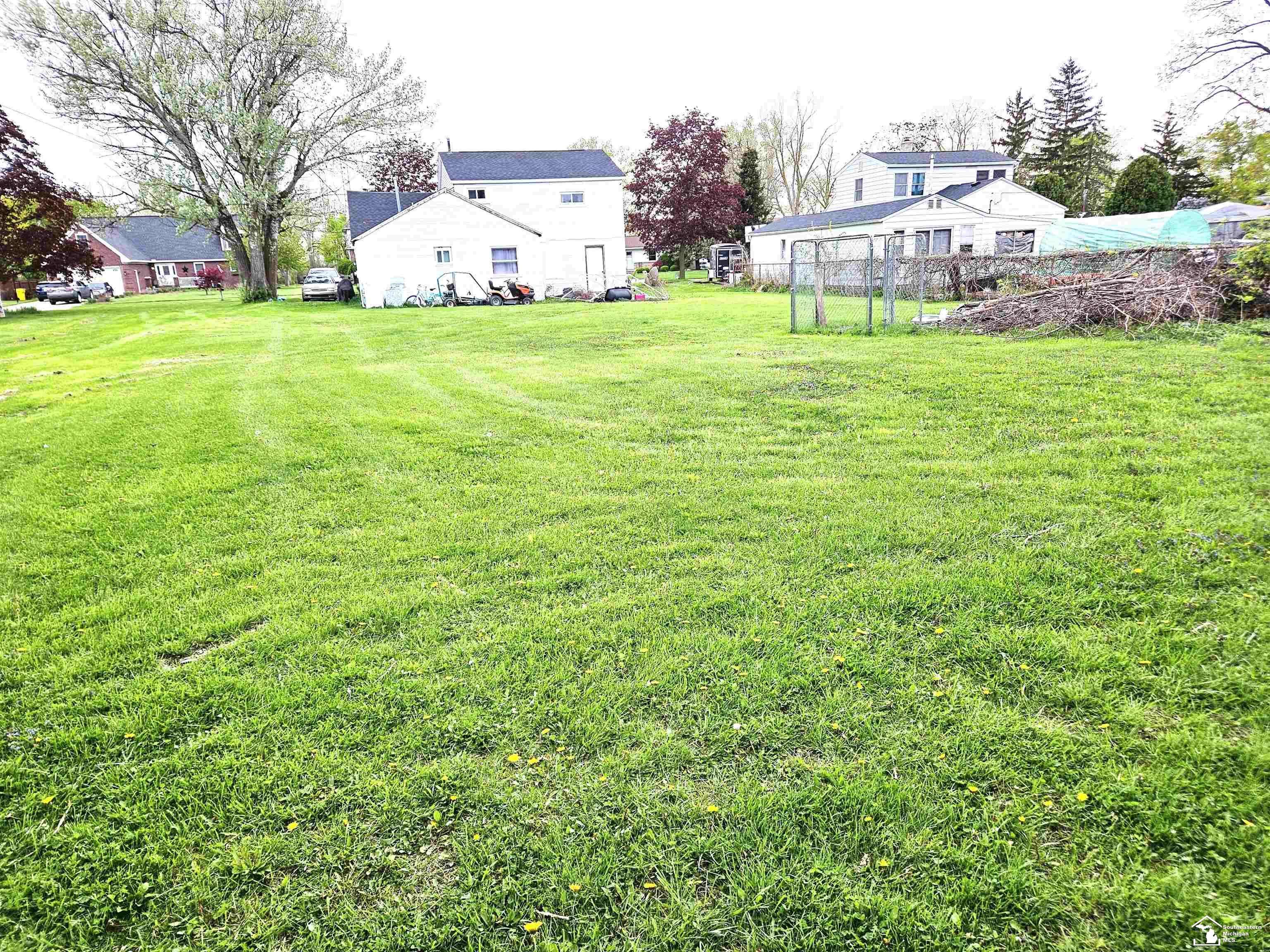 Woodhaven, MI 48183,26897 Reaume ST