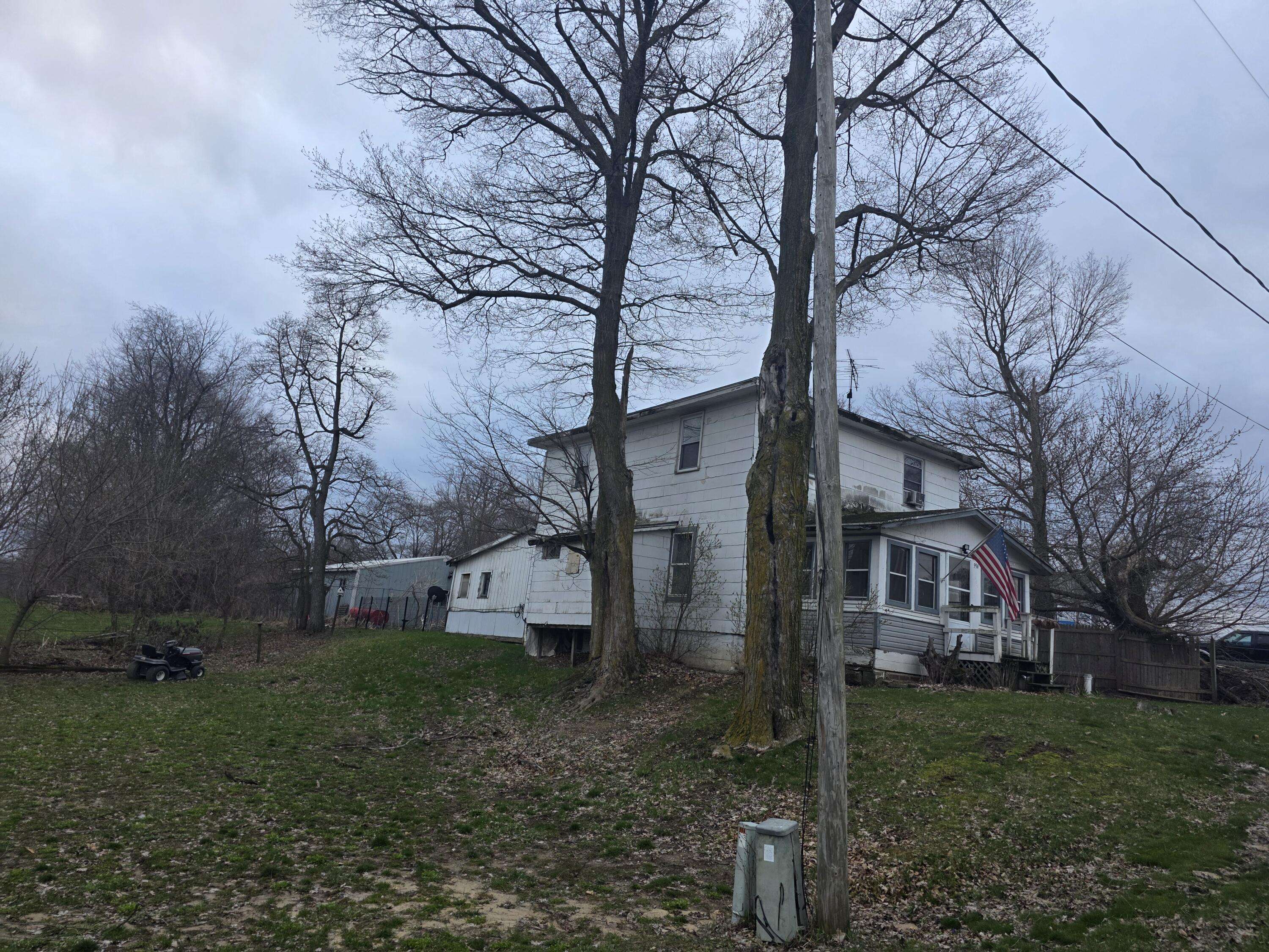 Shelbyville, MI 49344,994 124th AVE