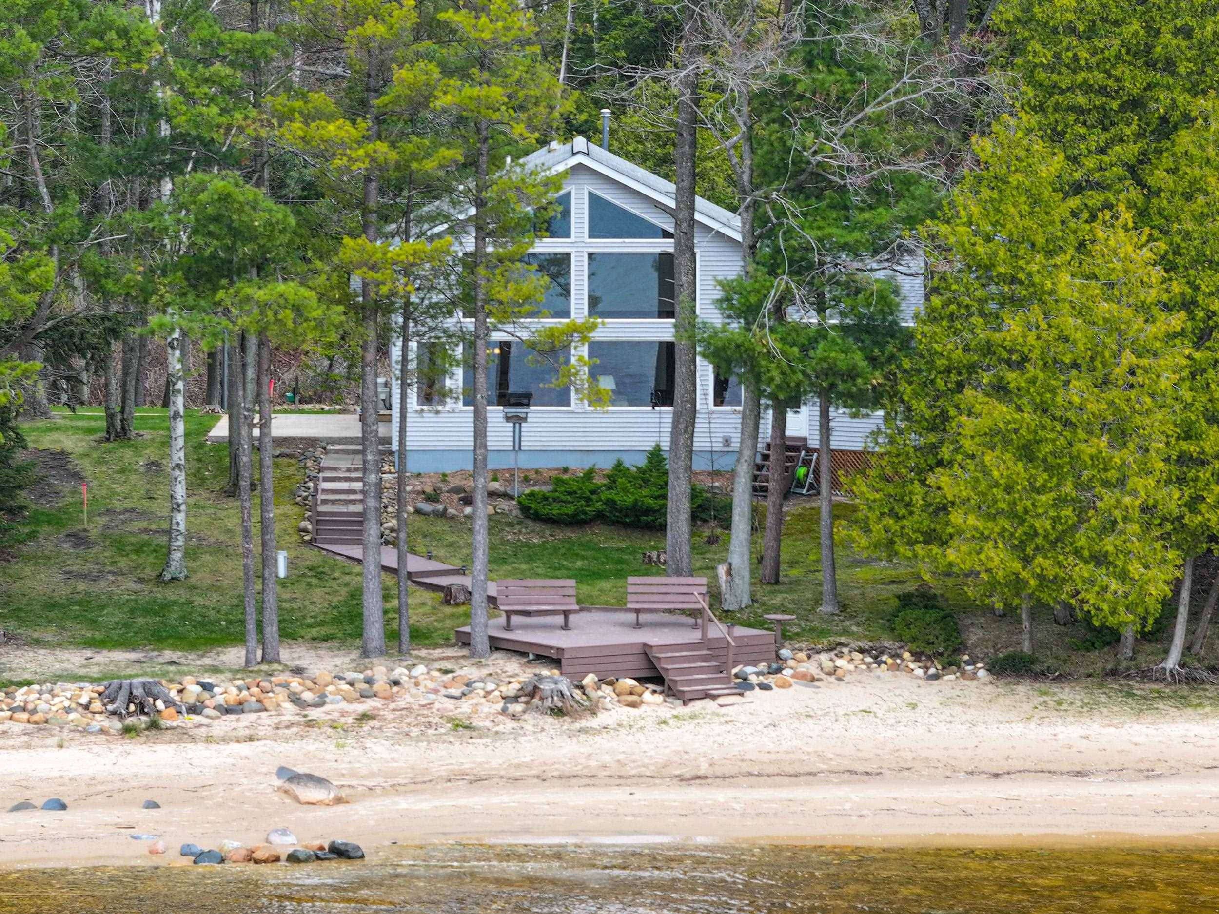 Kewadin, MI 49648,5706 MacKenzie DR