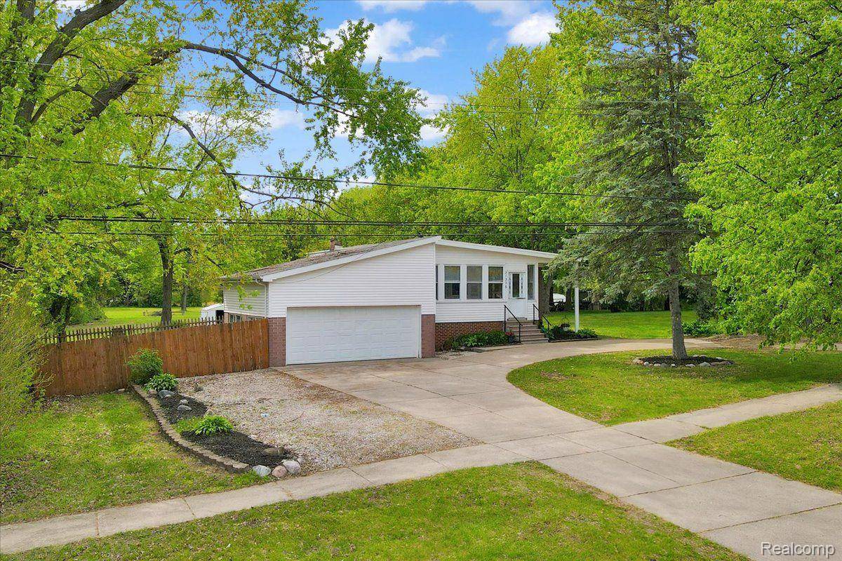 Woodhaven, MI 48183,21236 GUDITH RD