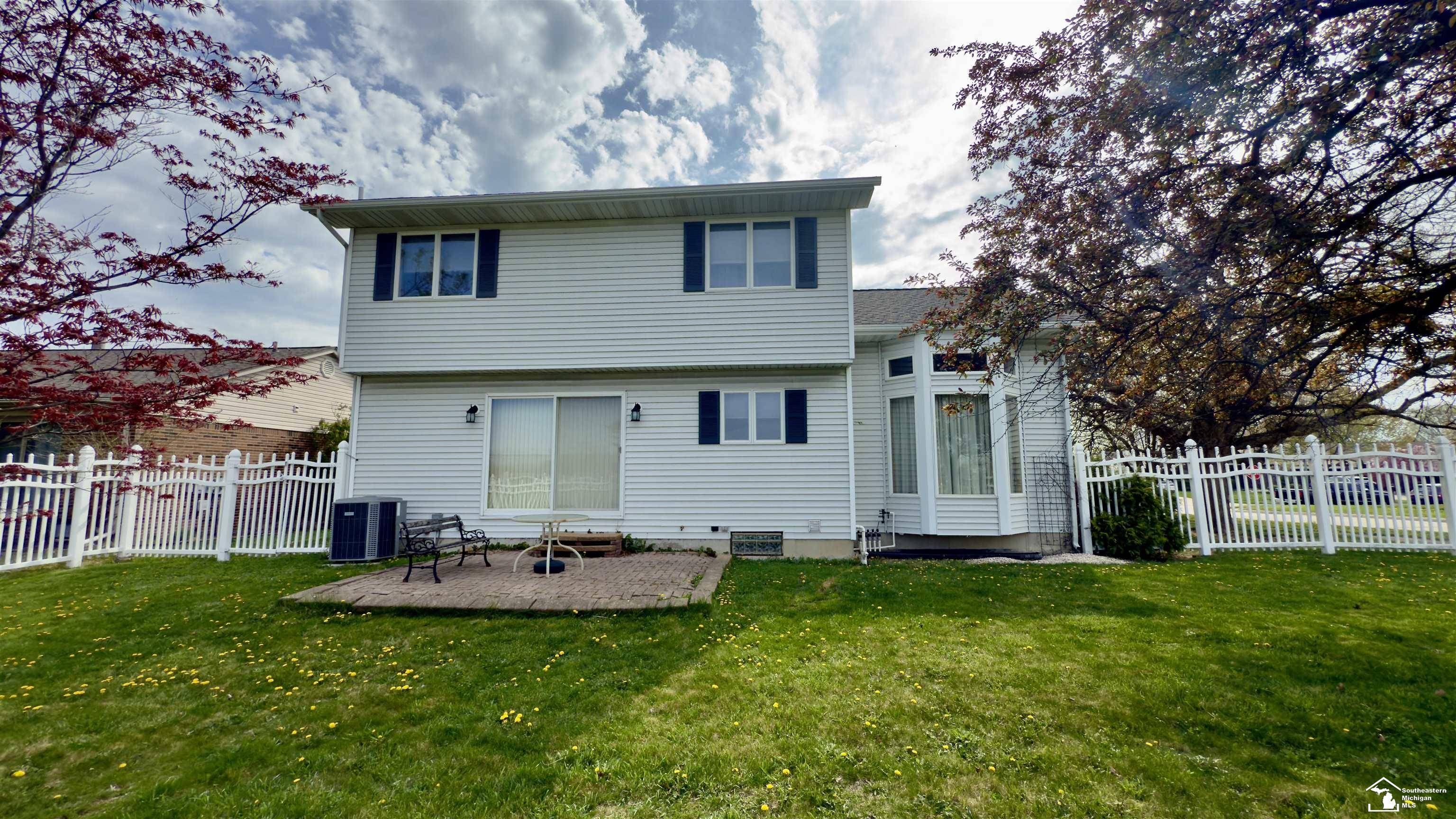 Woodhaven, MI 48183,21380 Georgetown RD