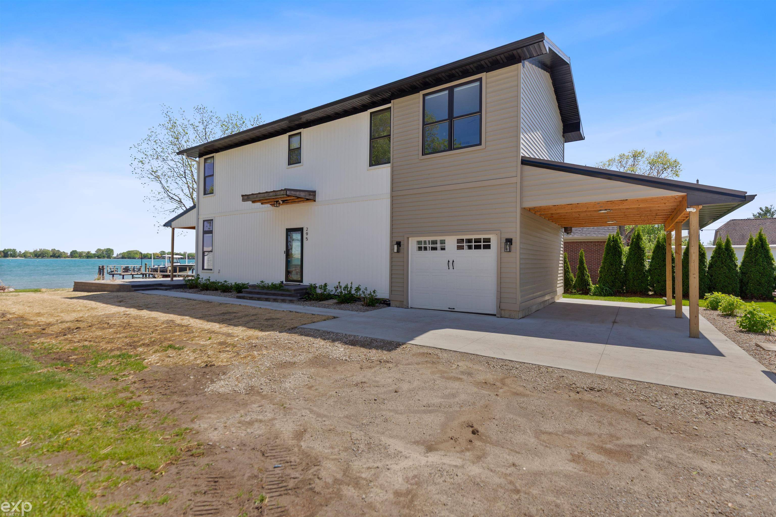 Cottrellville, MI 48039,295 Martindale CT