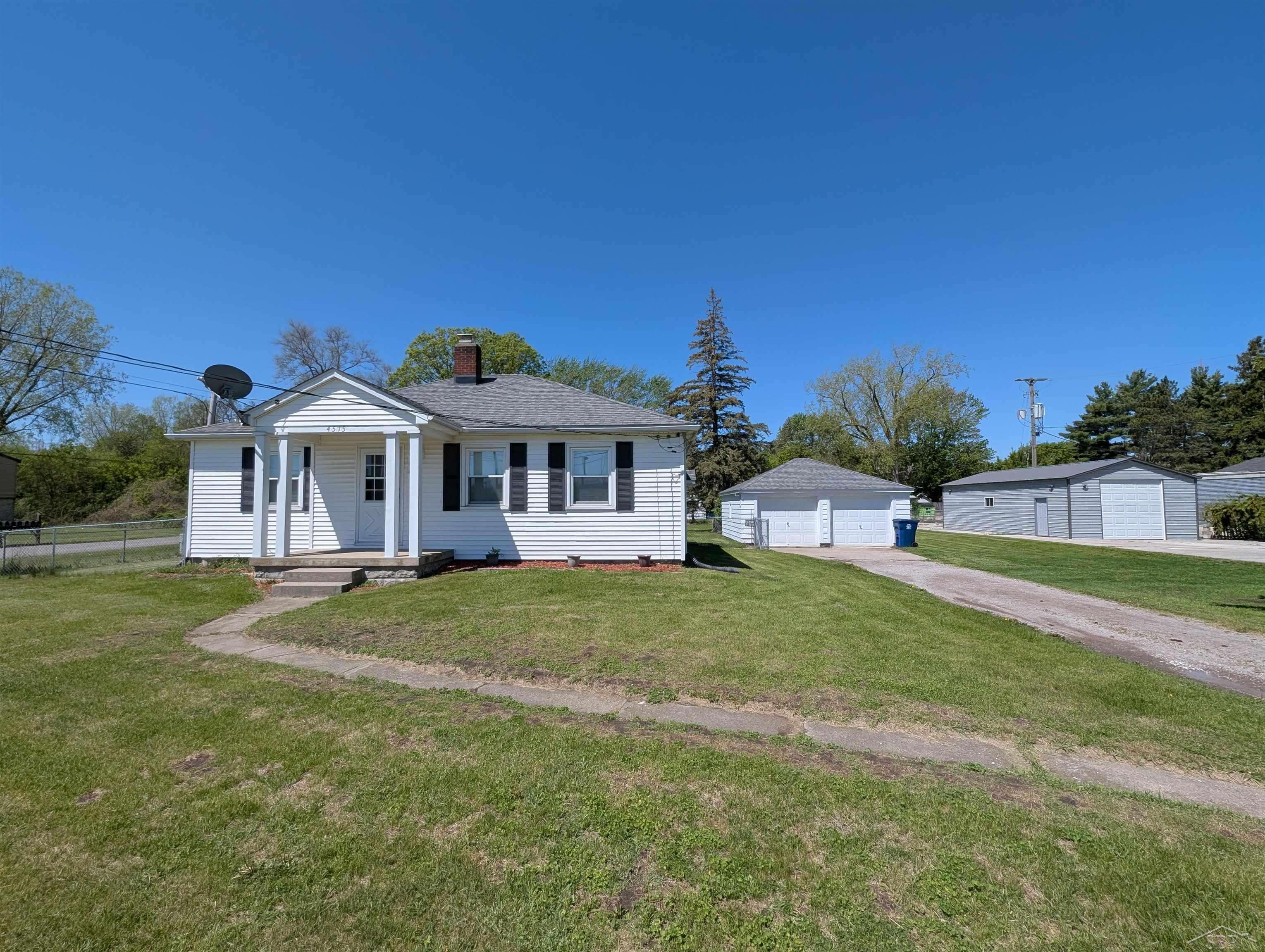 Carrollton, MI 48604,4515 N Michigan RD