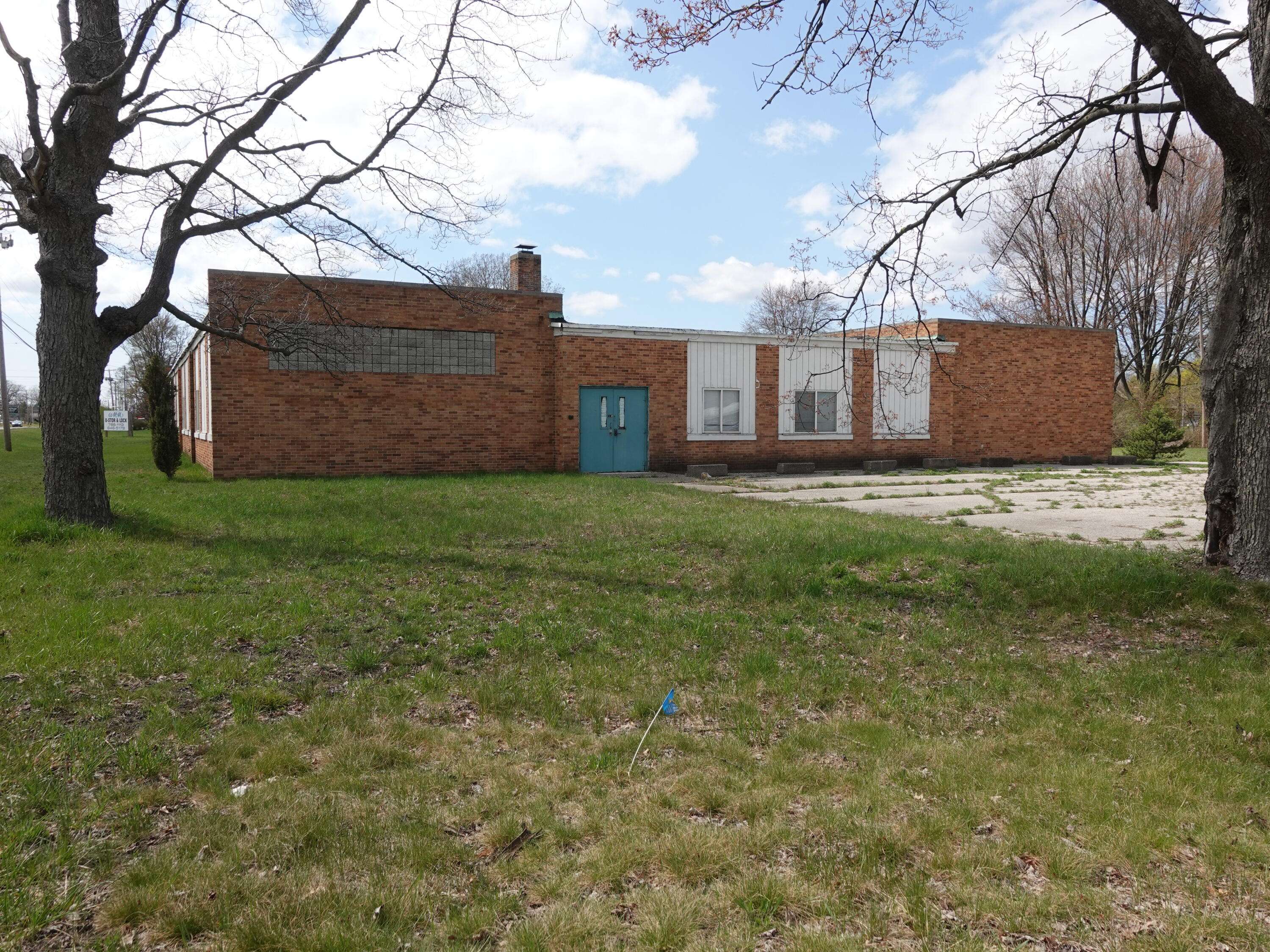 3186 E Apple AVE, Muskegon Twp, MI 49442