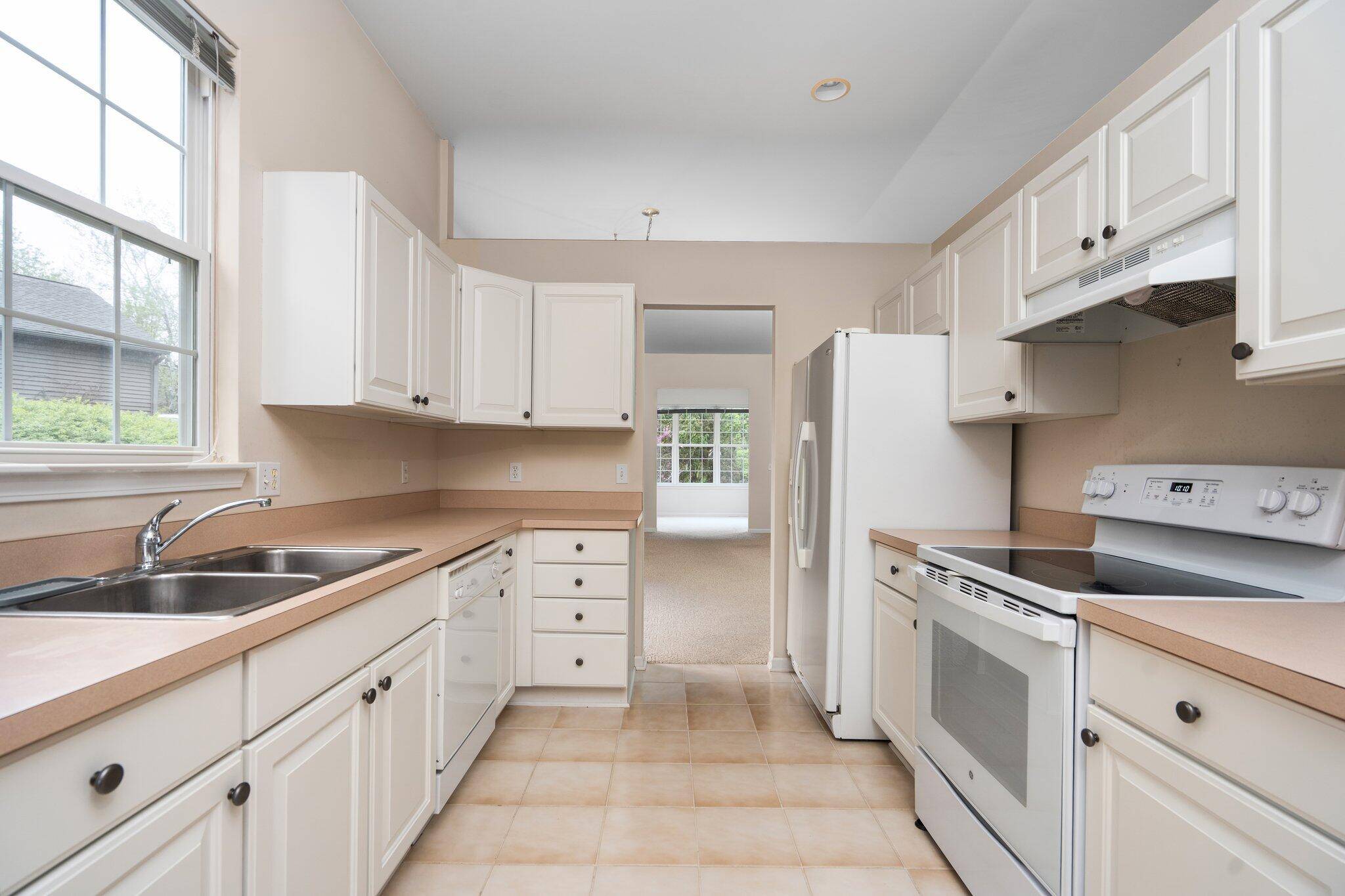 Dexter, MI 48130,3488 Huron View CT