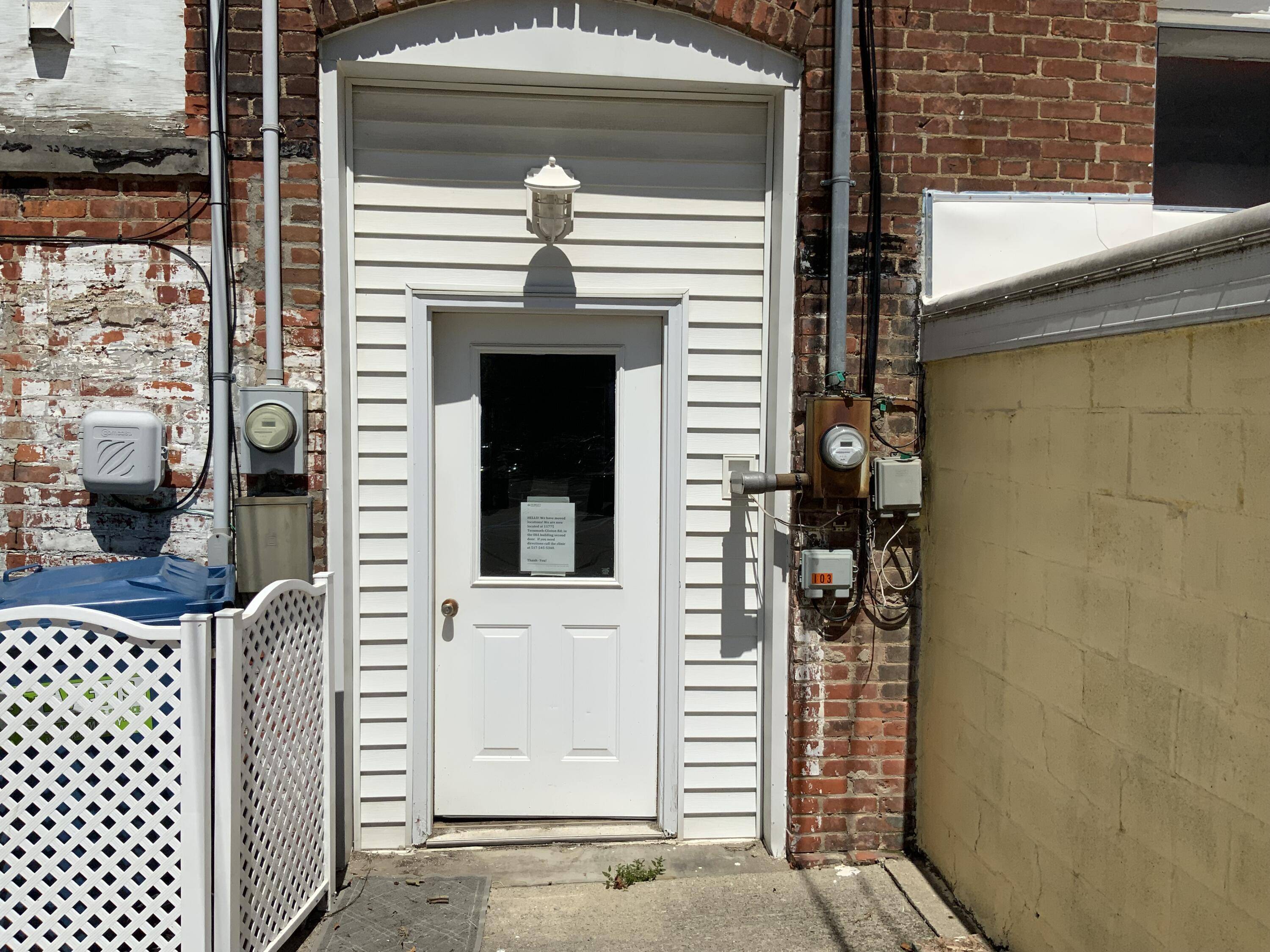 Clinton, MI 49236,103 W Michigan AVE