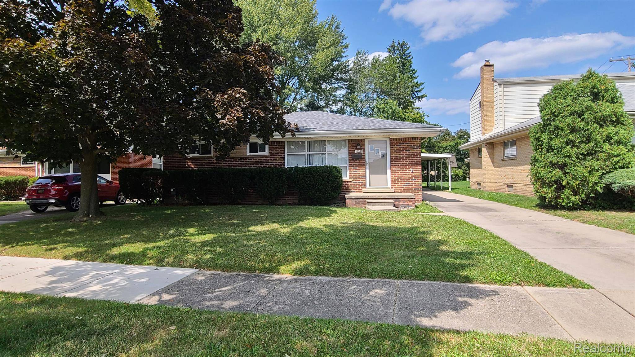 Wayne, MI 48184,32942 FRANKLIN ST