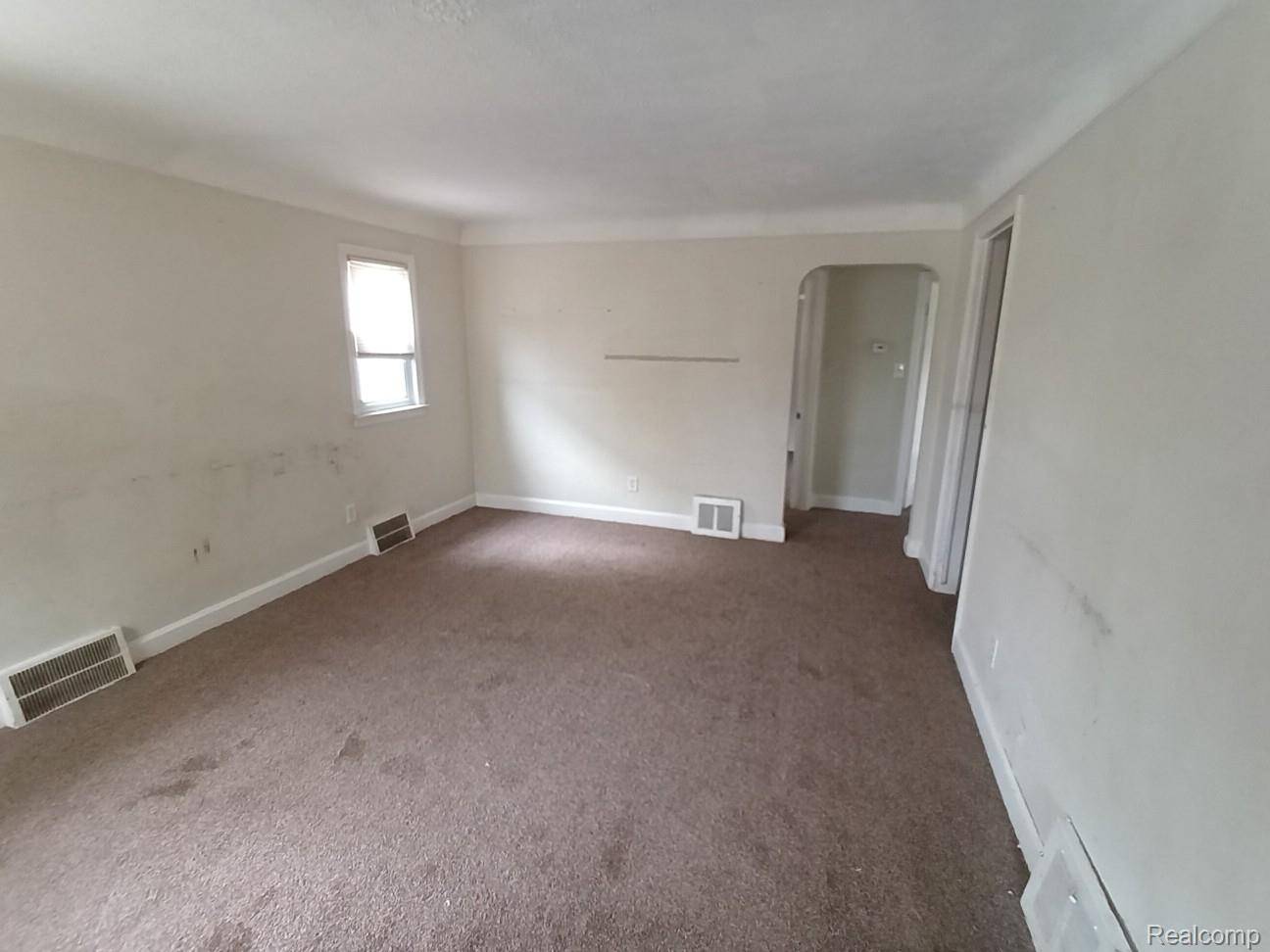 Eastpointe, MI 48021,17100 Stephens DR