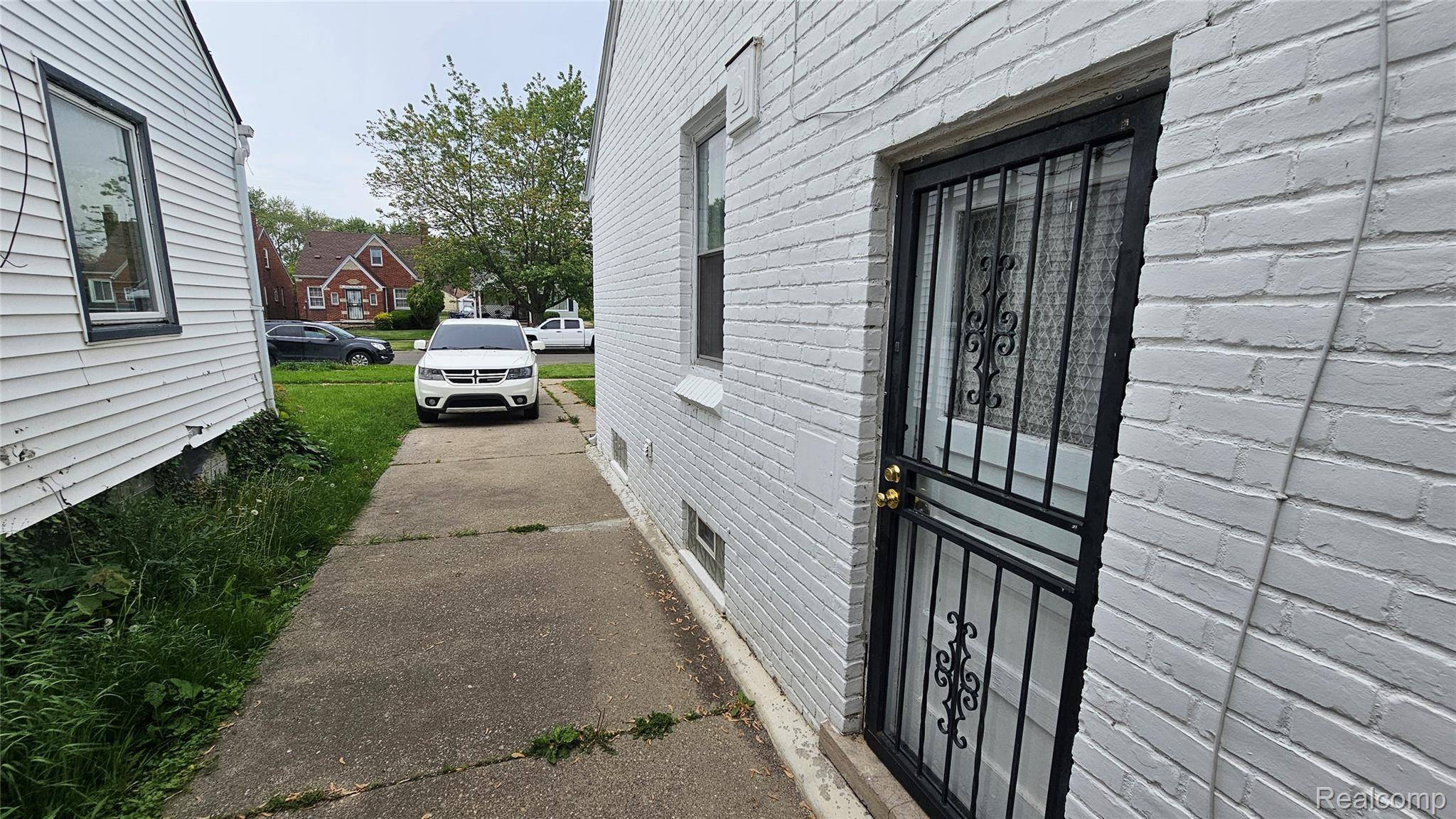 Detroit, MI 48205,19610 WESTPHALIA ST