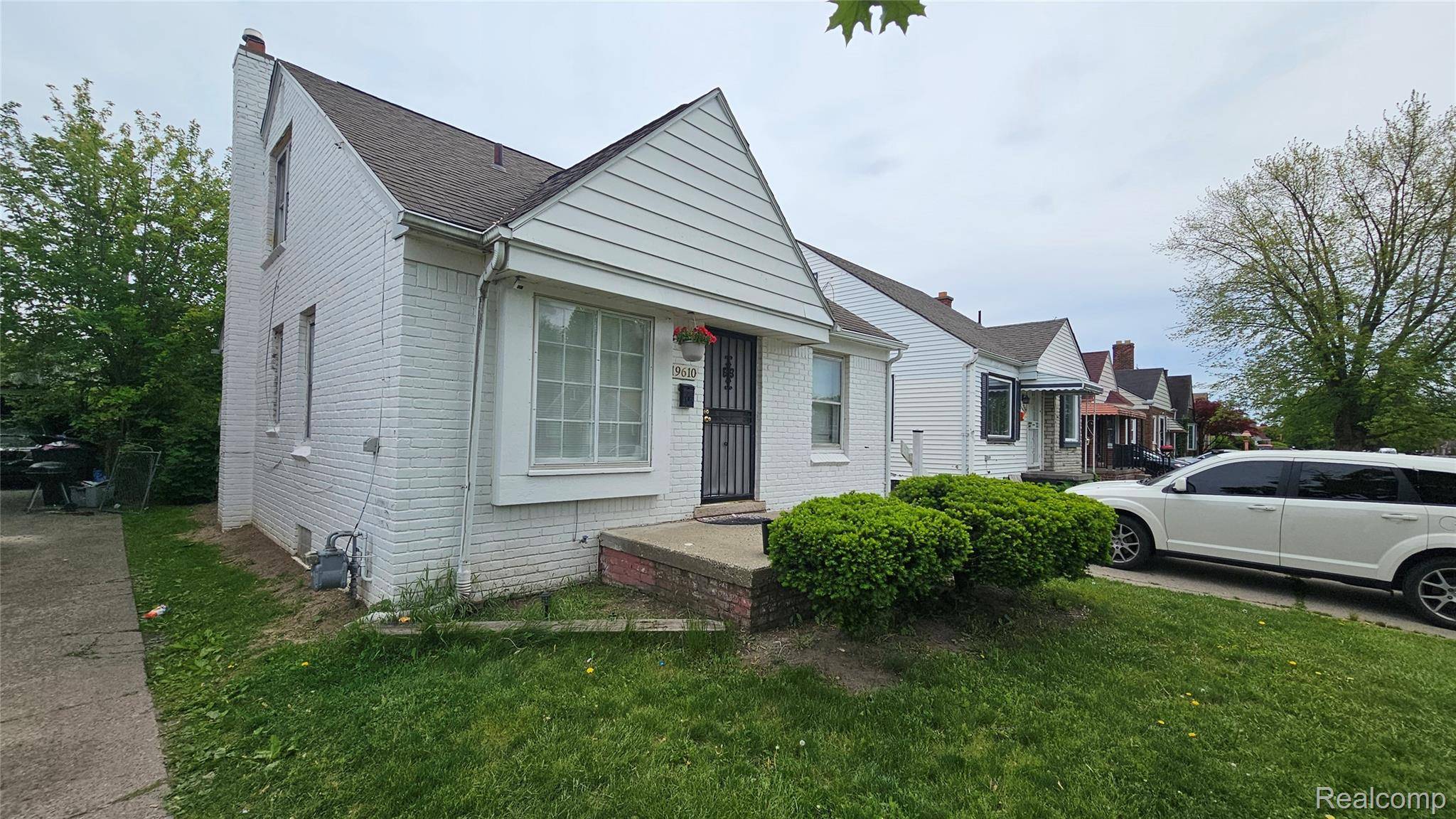 Detroit, MI 48205,19610 WESTPHALIA ST