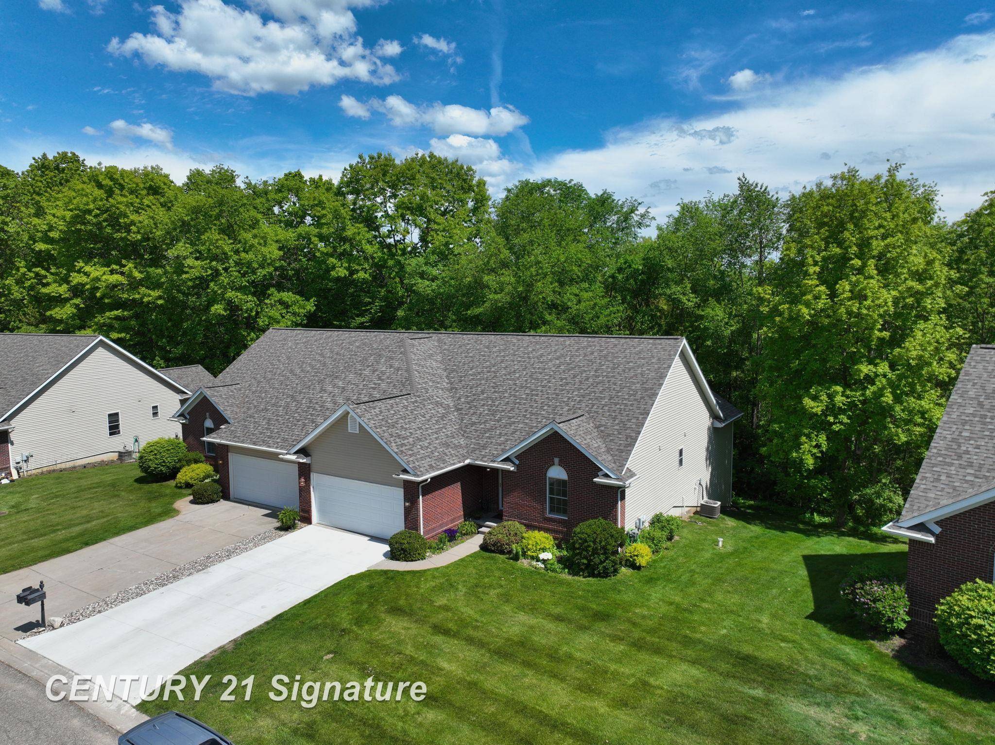 Linden, MI 48451,5505 Hidden Oaks CIR