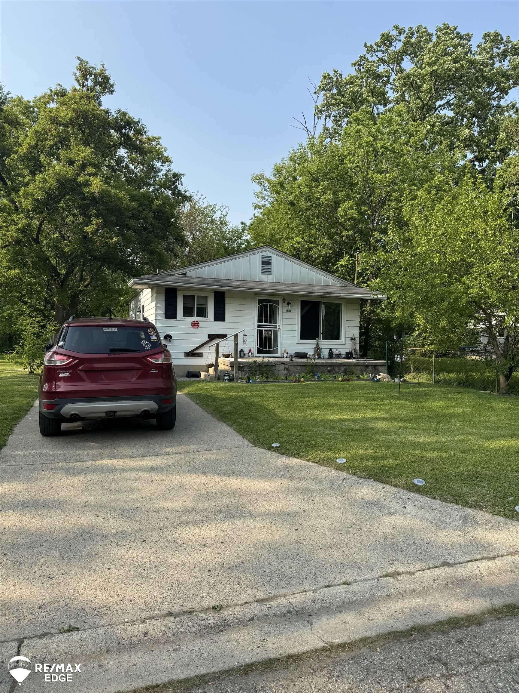 Flint, MI 48505,1510 Juliah AVE