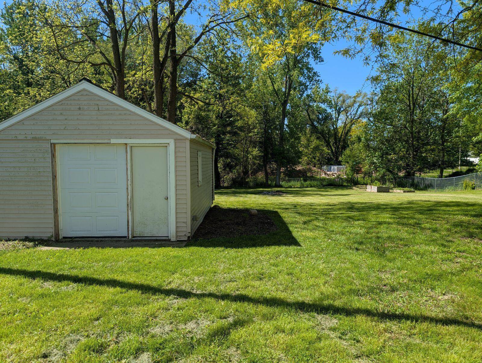 Spring Arbor, MI 49283,329 E Main ST