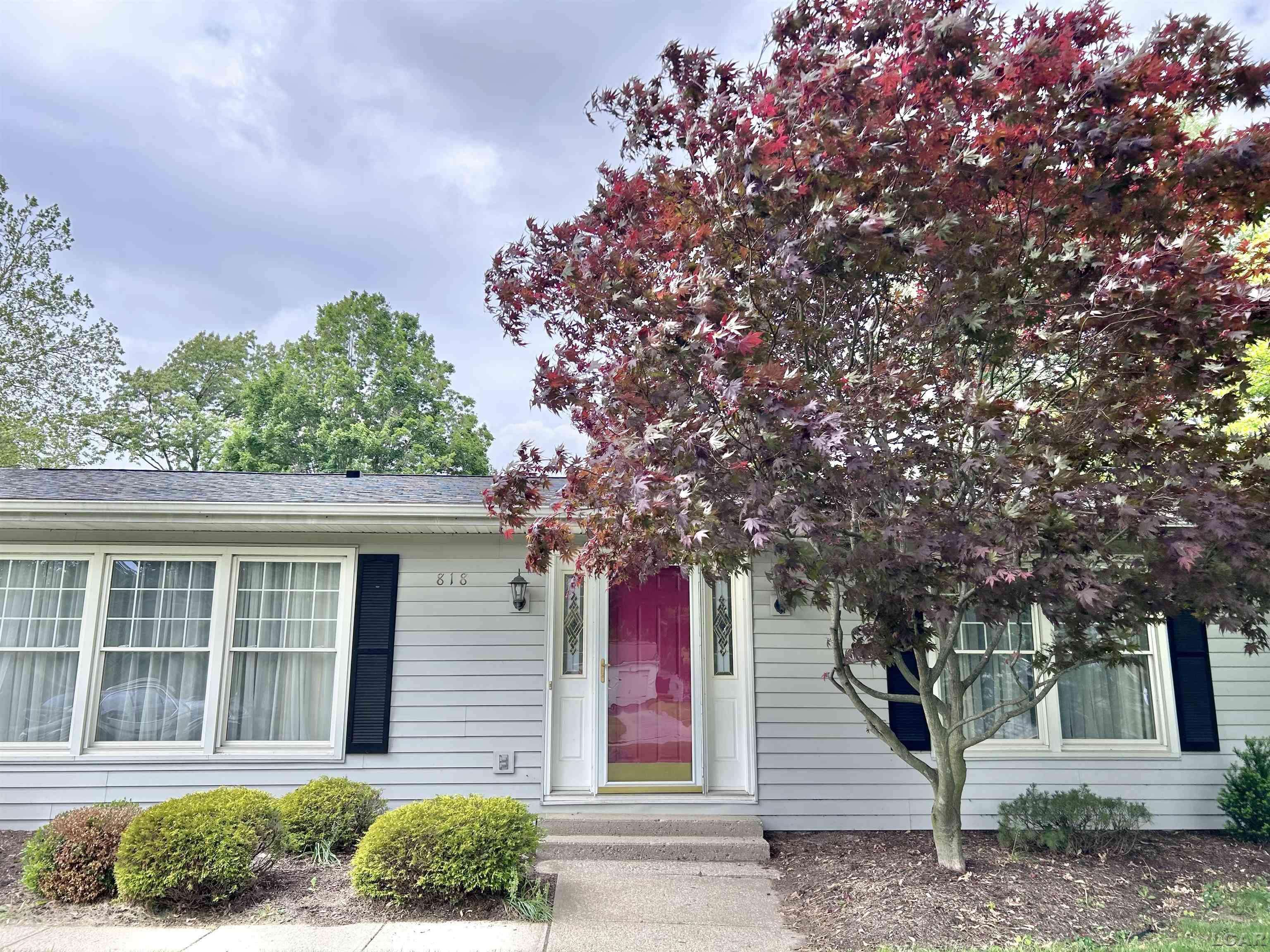 Morenci, MI 49256,818 W Chestnut ST