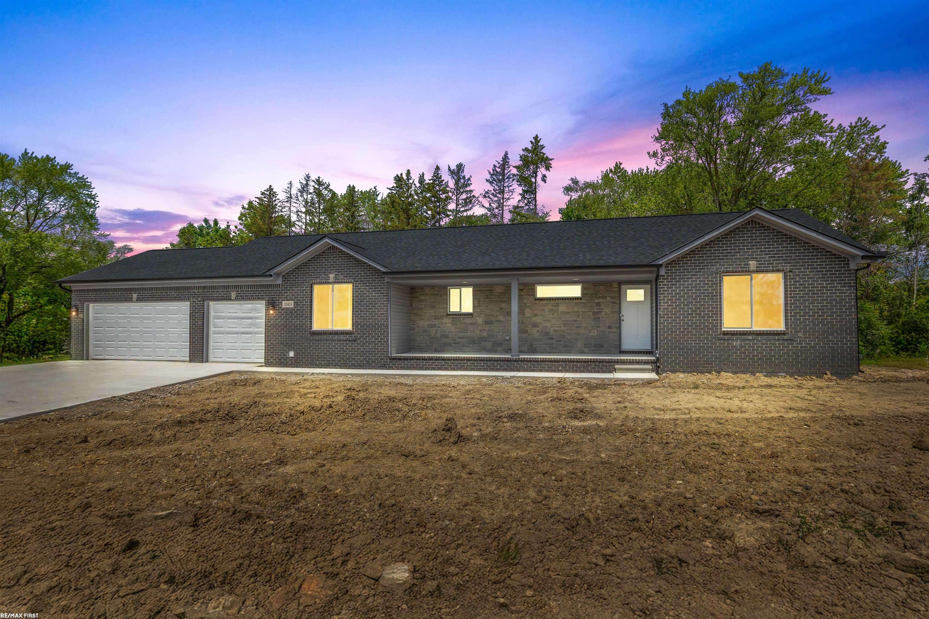 Clinton Township, MI 48035,20619 Carlier ST