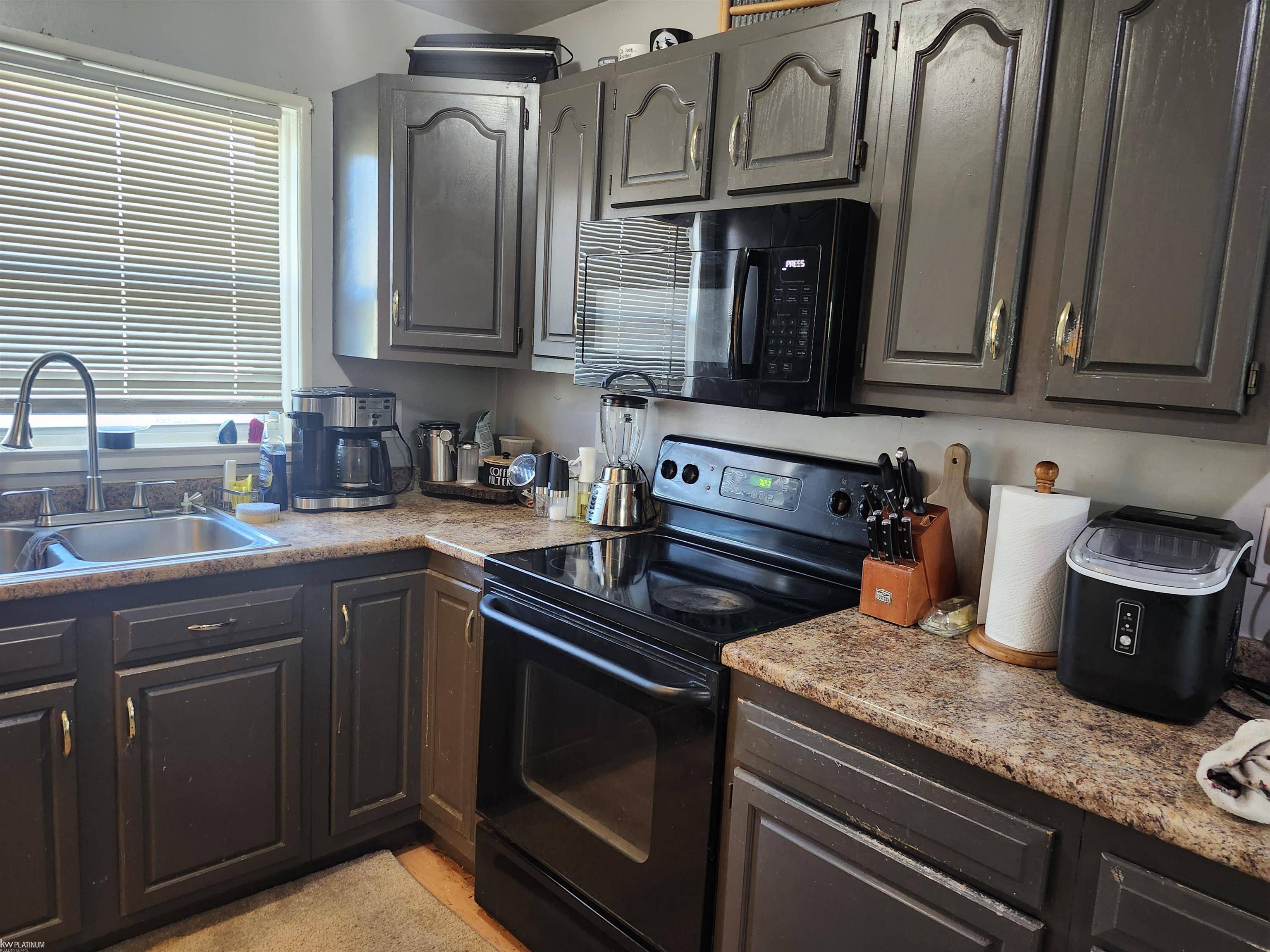 Roseville, MI 48066,25374 Huron ST