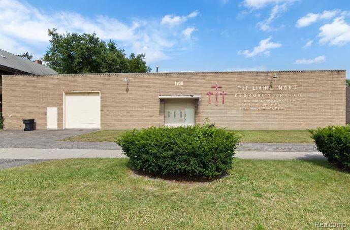 Detroit, MI 48211,1900 E GRAND BLVD