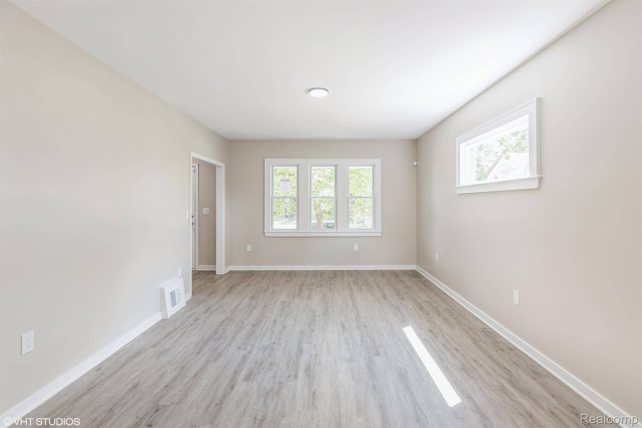 Detroit, MI 48204,8843 BURNETTE ST