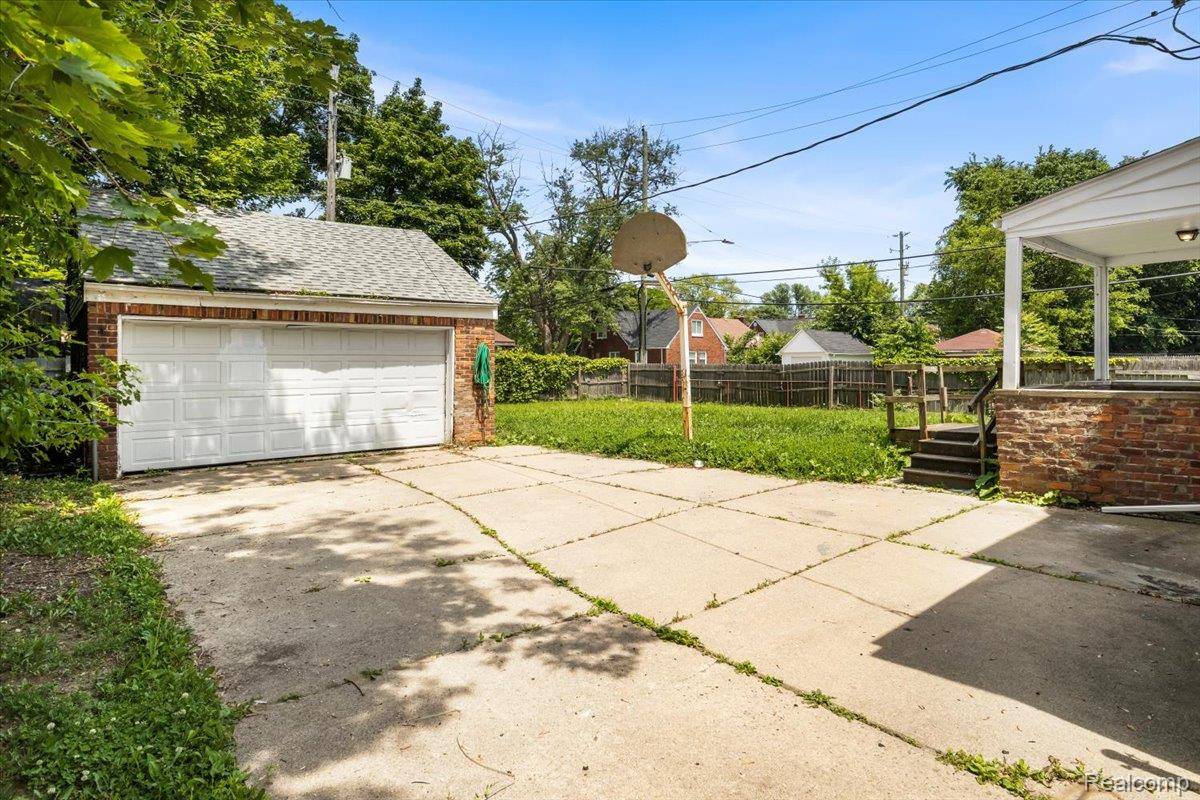 Detroit, MI 48224,11108 Craft ST