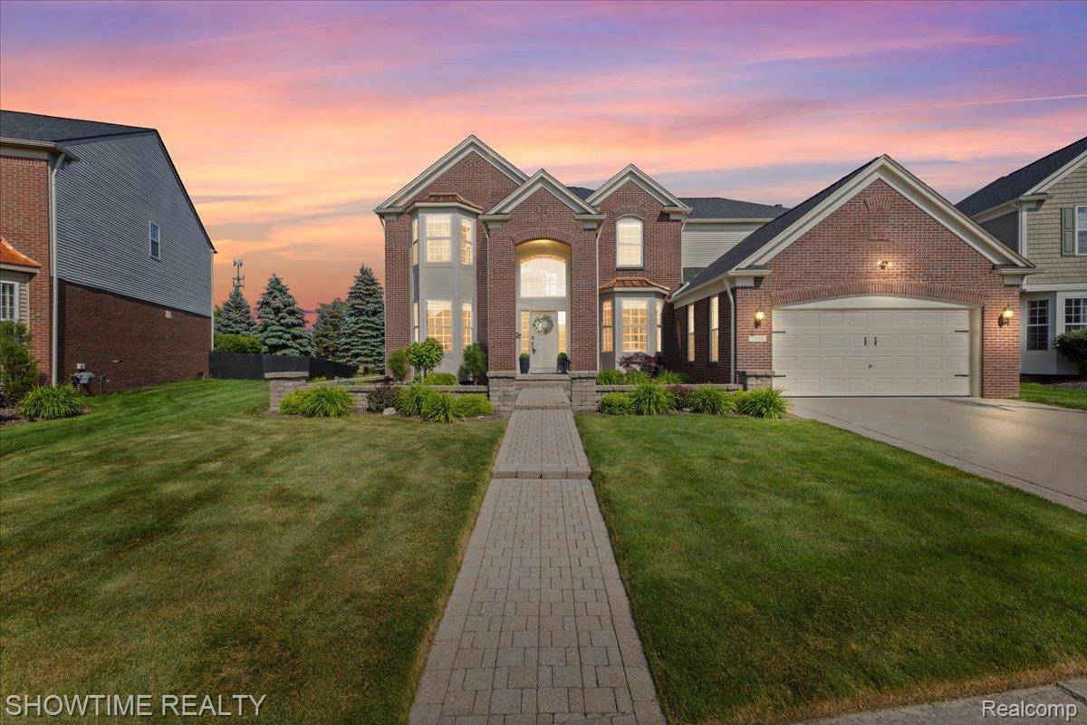 Shelby Twp, MI 48317,7108 S Central PARK