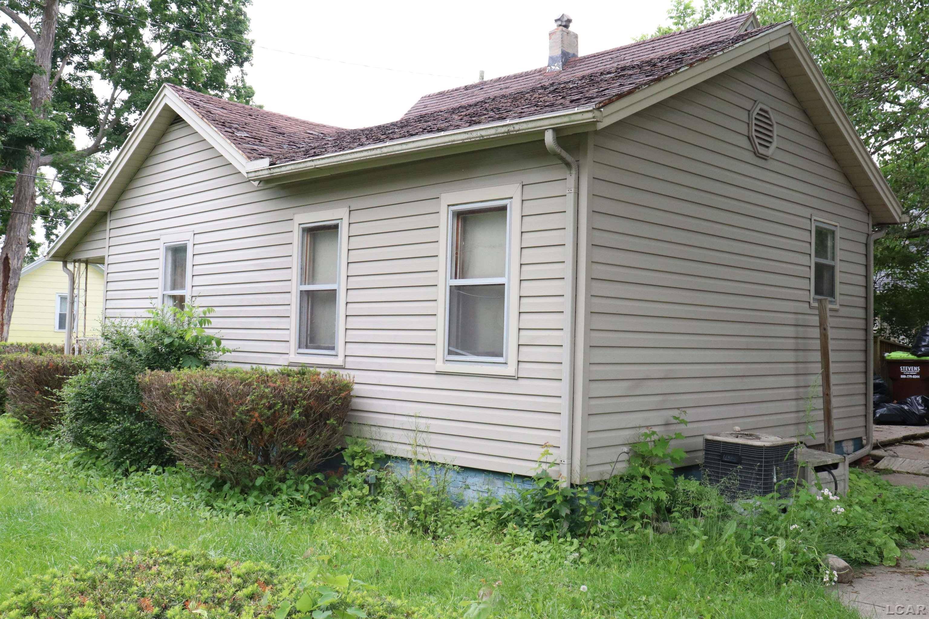 Adrian, MI 49221,306 Summer St. ST