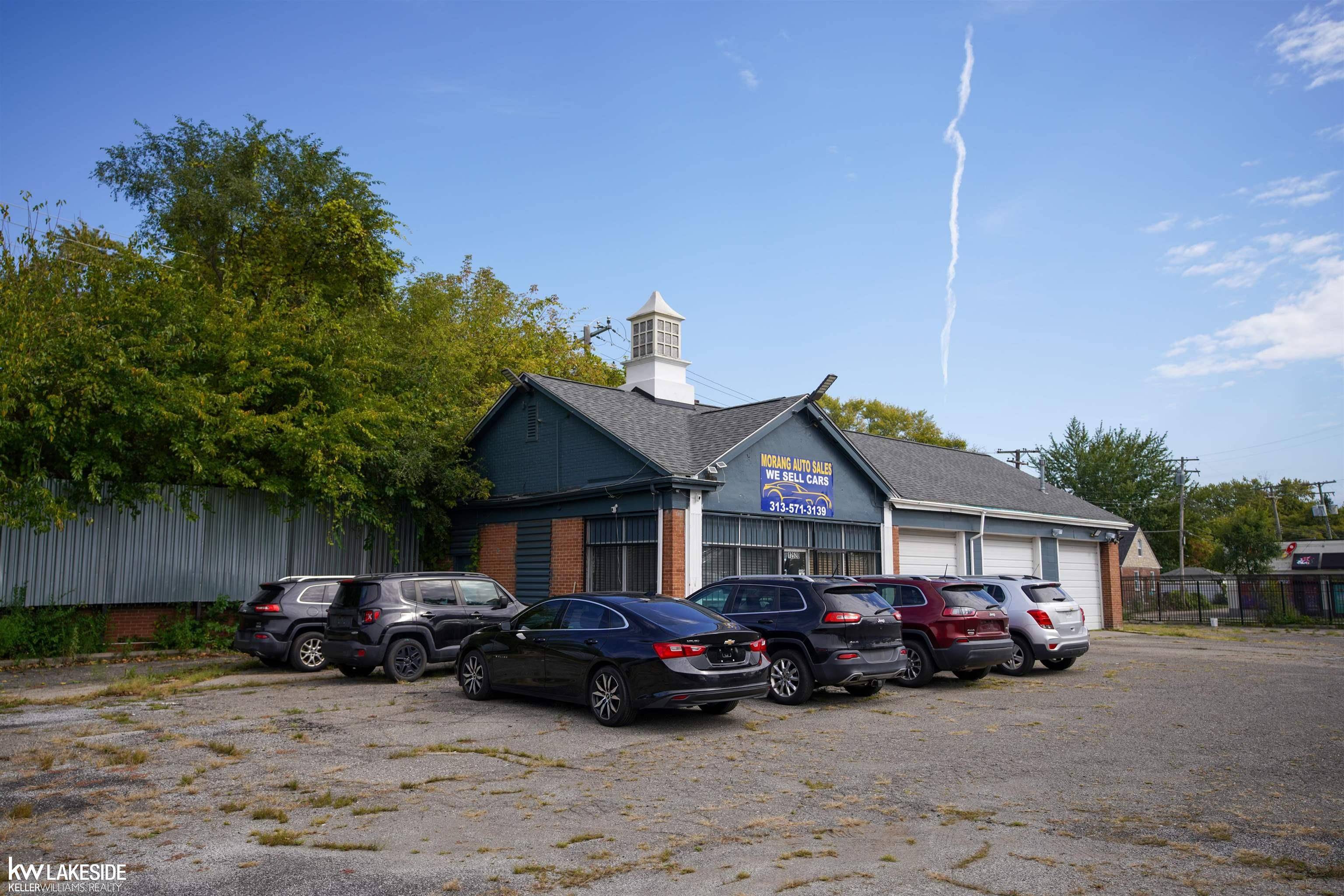 Detroit, MI 82001,12520 Morang DR