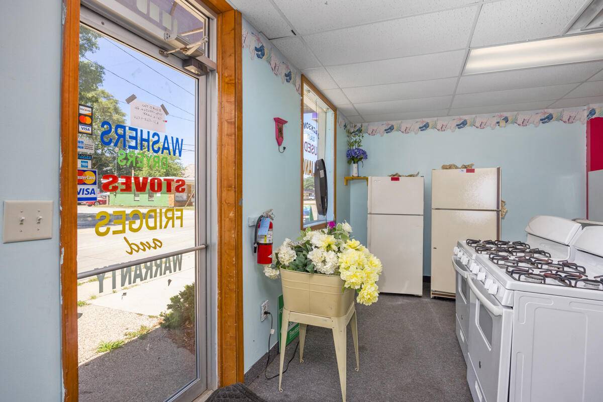 Muskegon, MI 49442,1090 S Getty ST