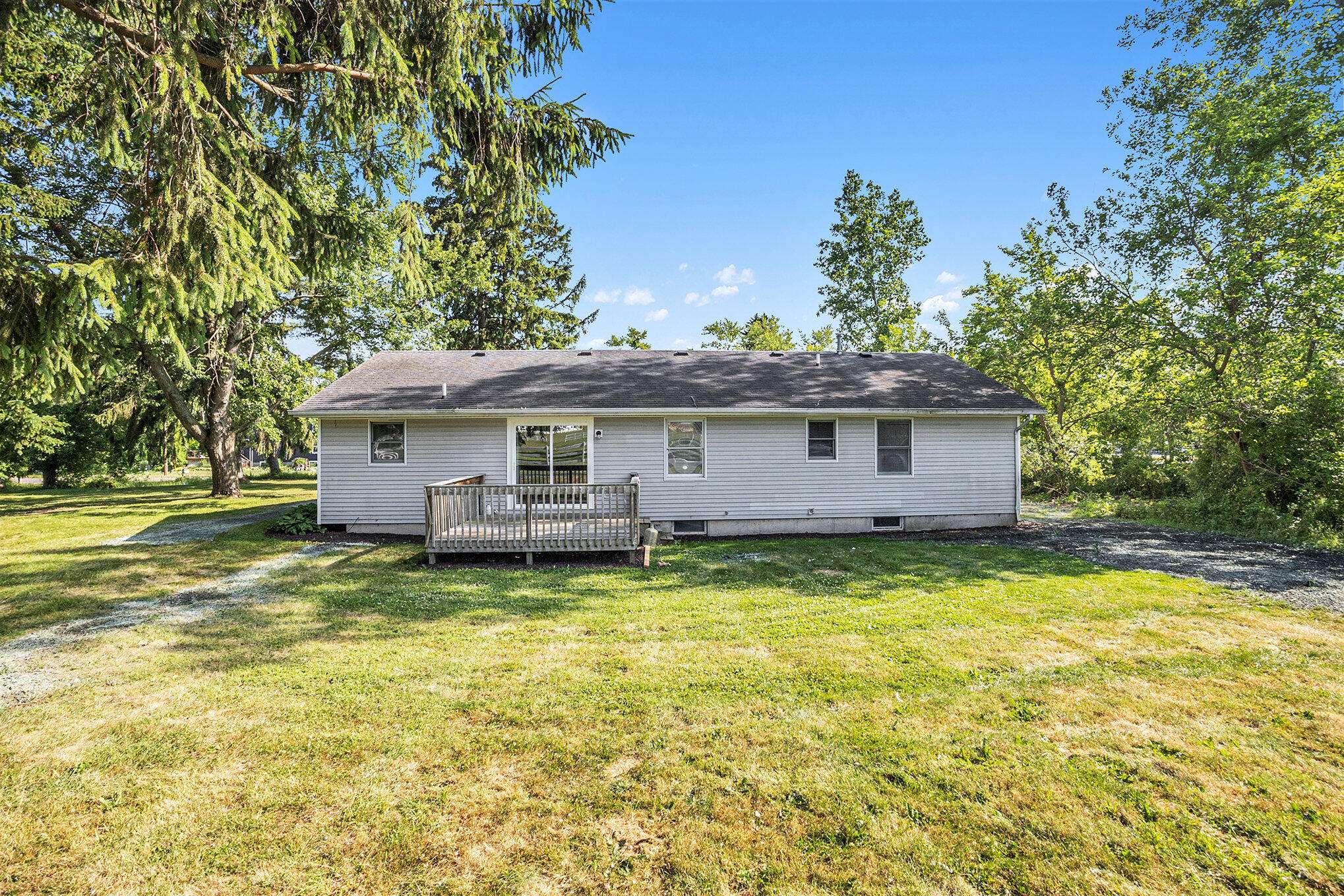 Coopersville, MI 49404,449 Cleveland ST W