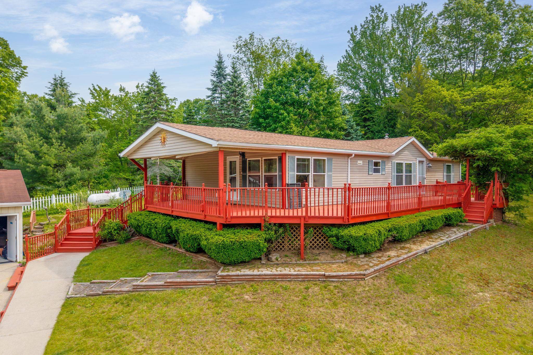 Brethren, MI 49619,19275 Coates HWY