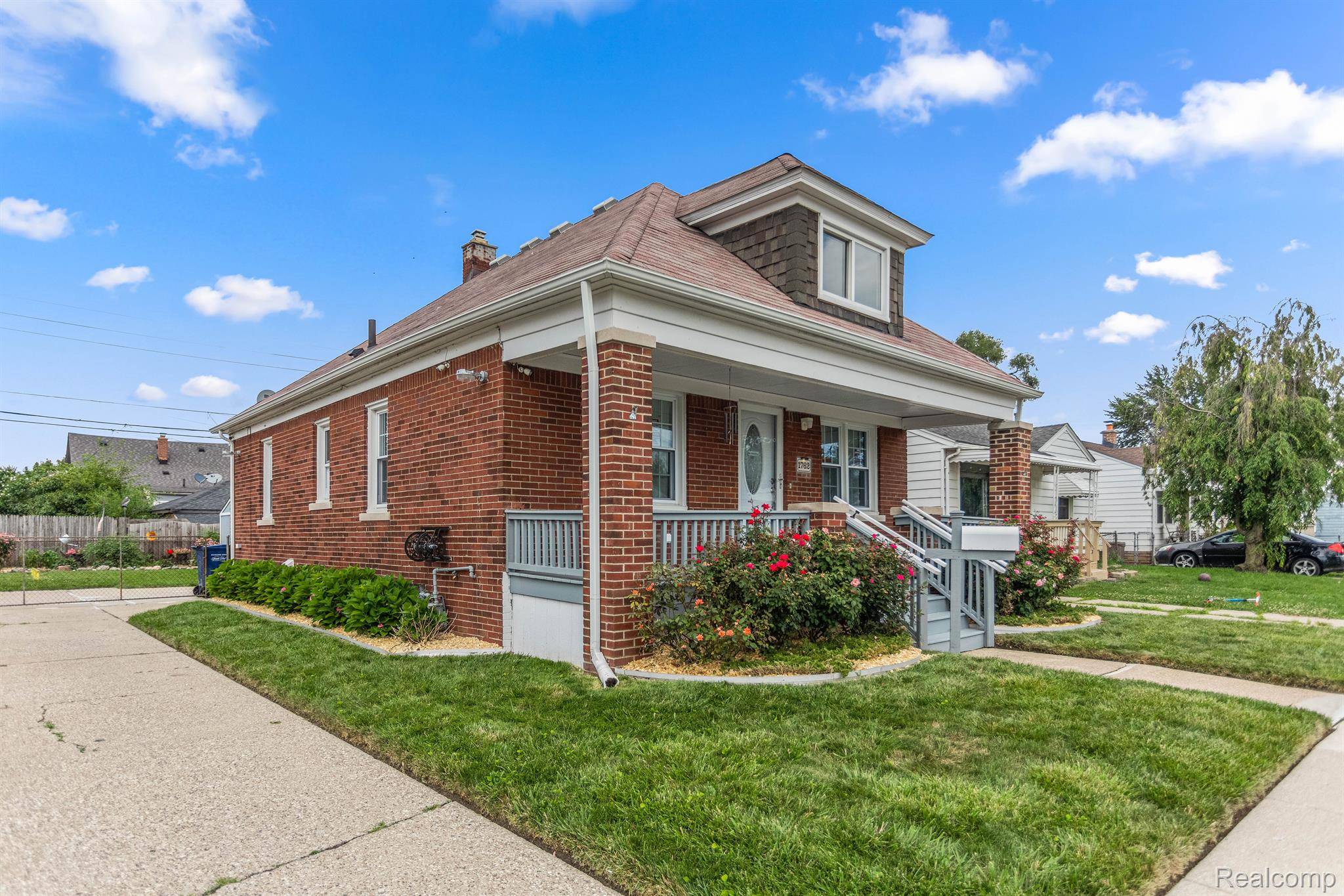 Lincoln Park, MI 48146,1762 GARFIELD AVE