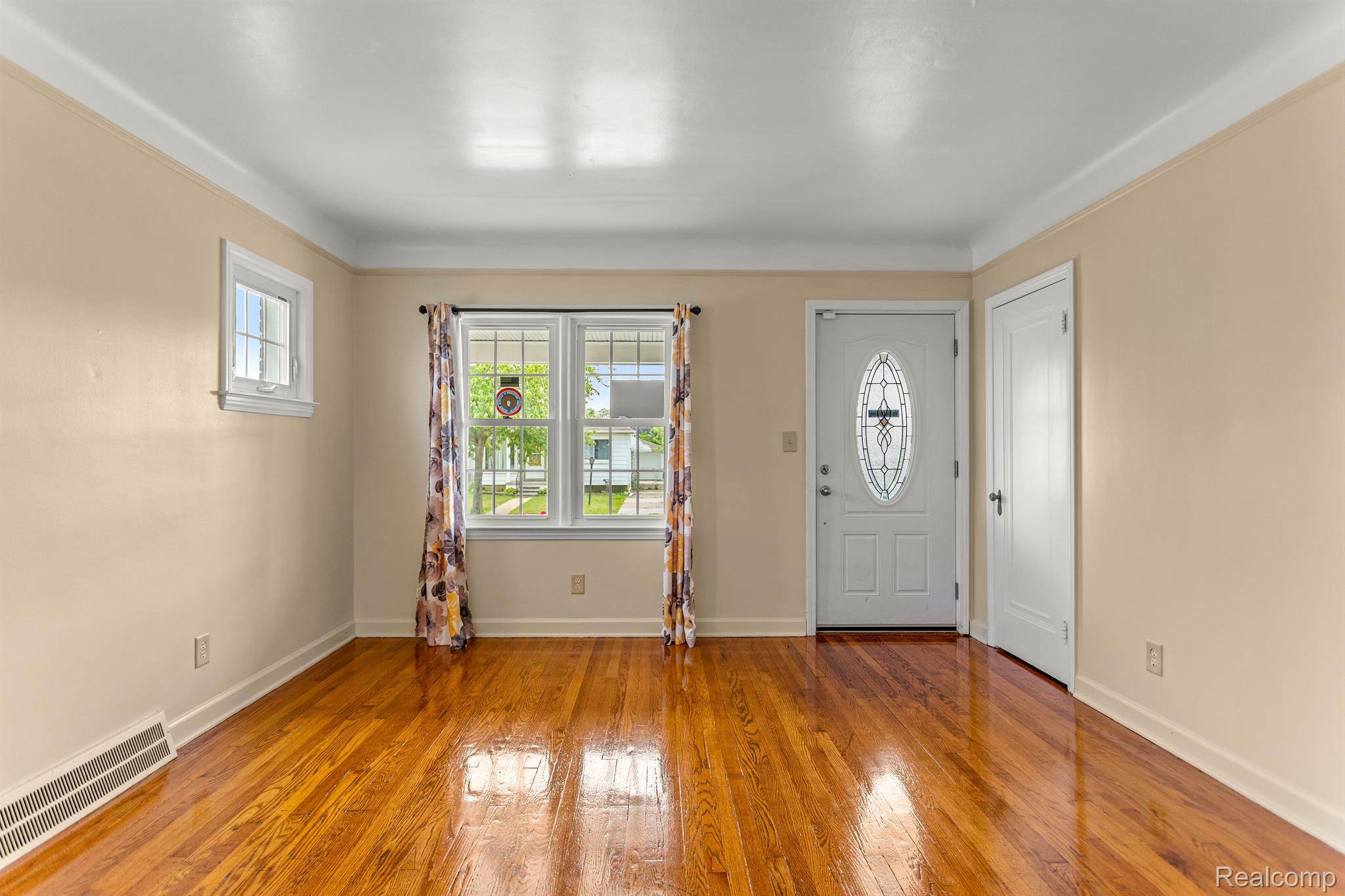 Lincoln Park, MI 48146,1762 GARFIELD AVE