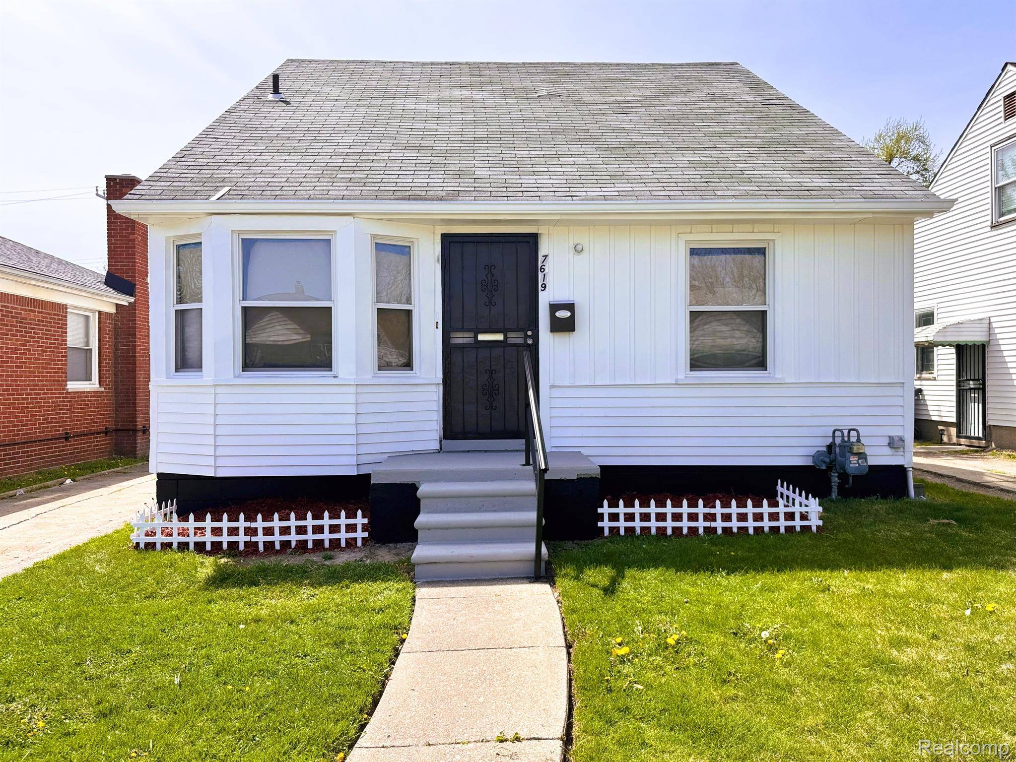 Detroit, MI 48228,7619 ASHTON AVE