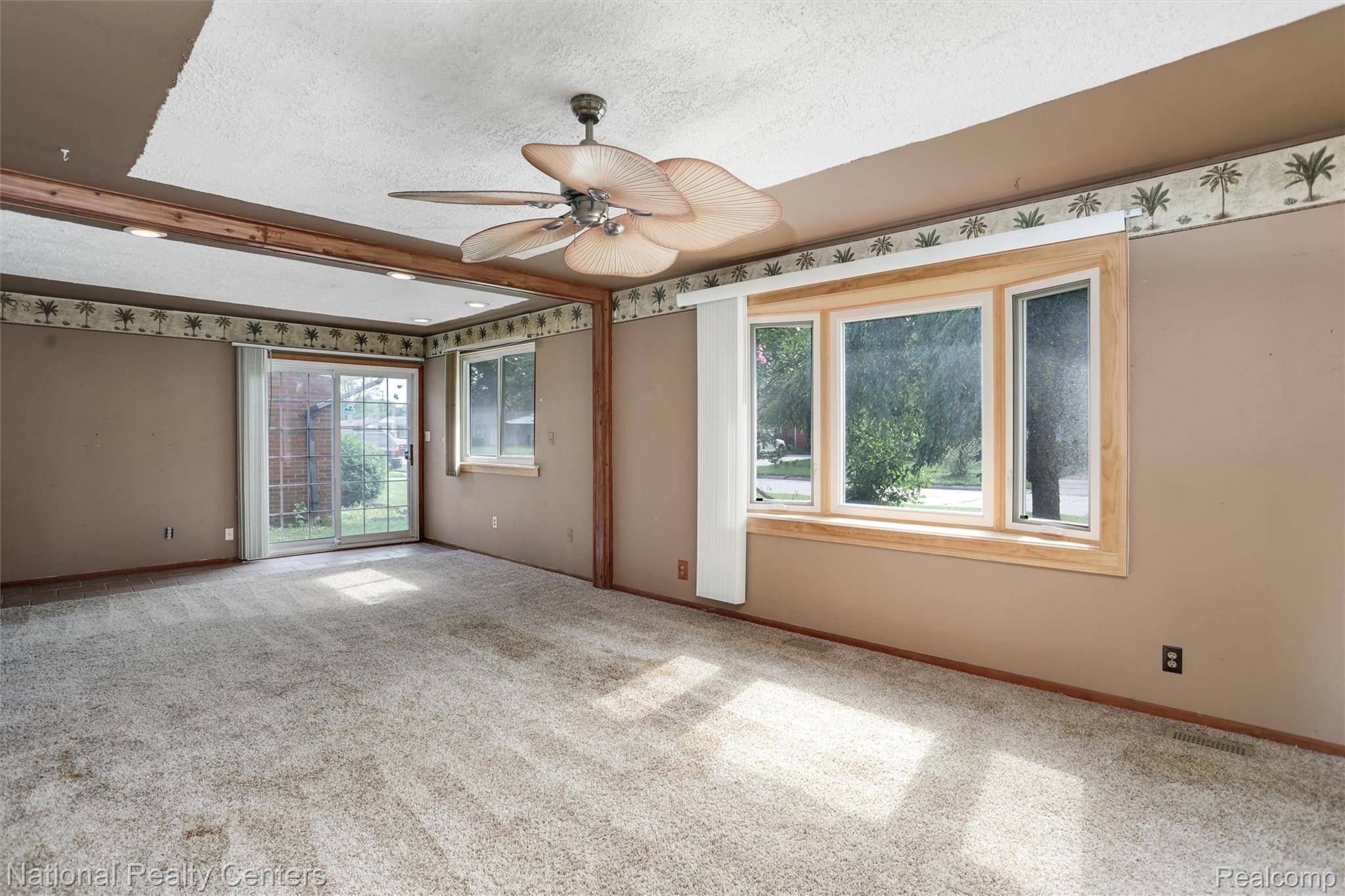 Sterling Heights, MI 48314,43146 Penny DR