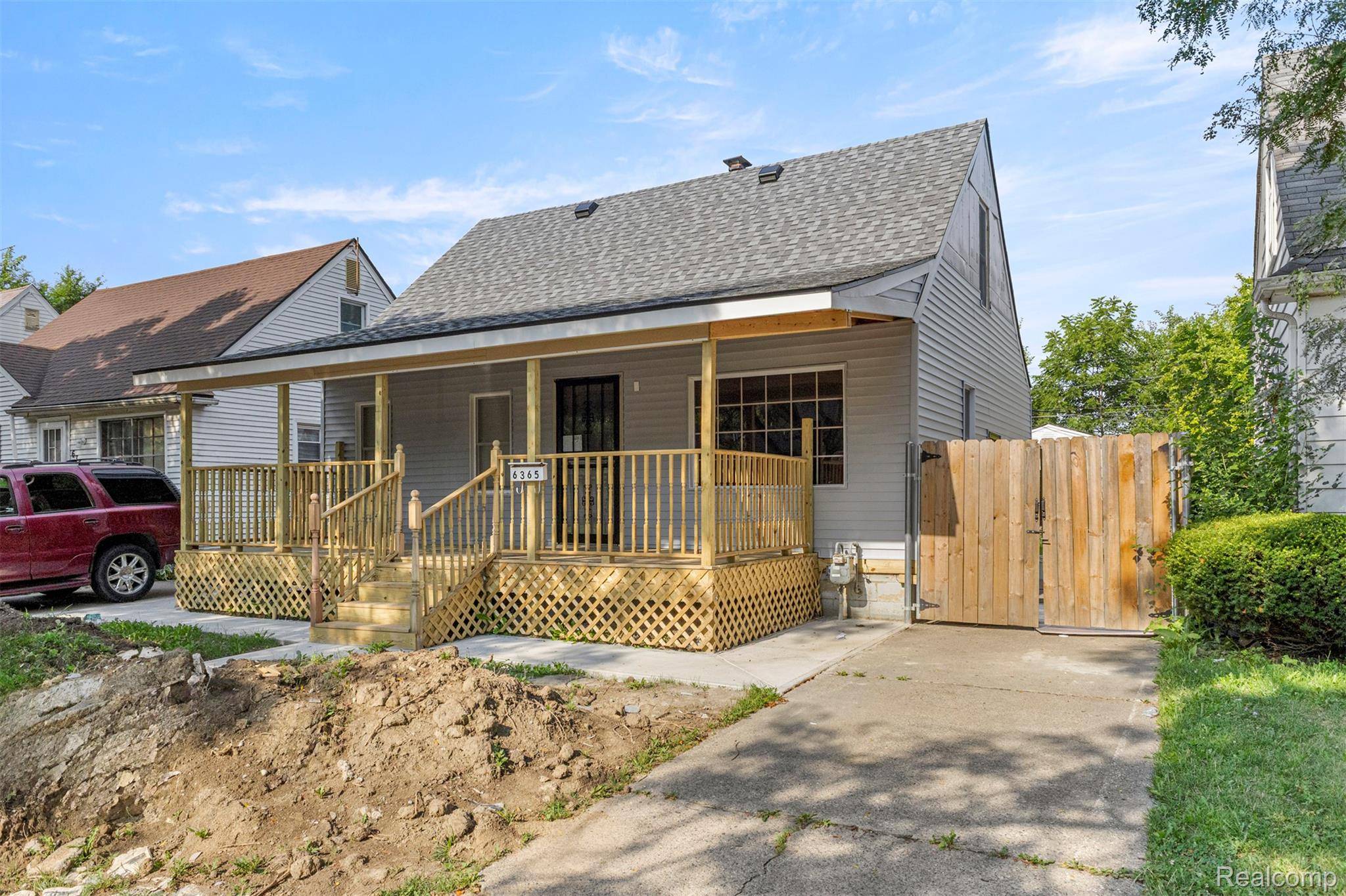 Detroit, MI 48228,6365 Warwick ST