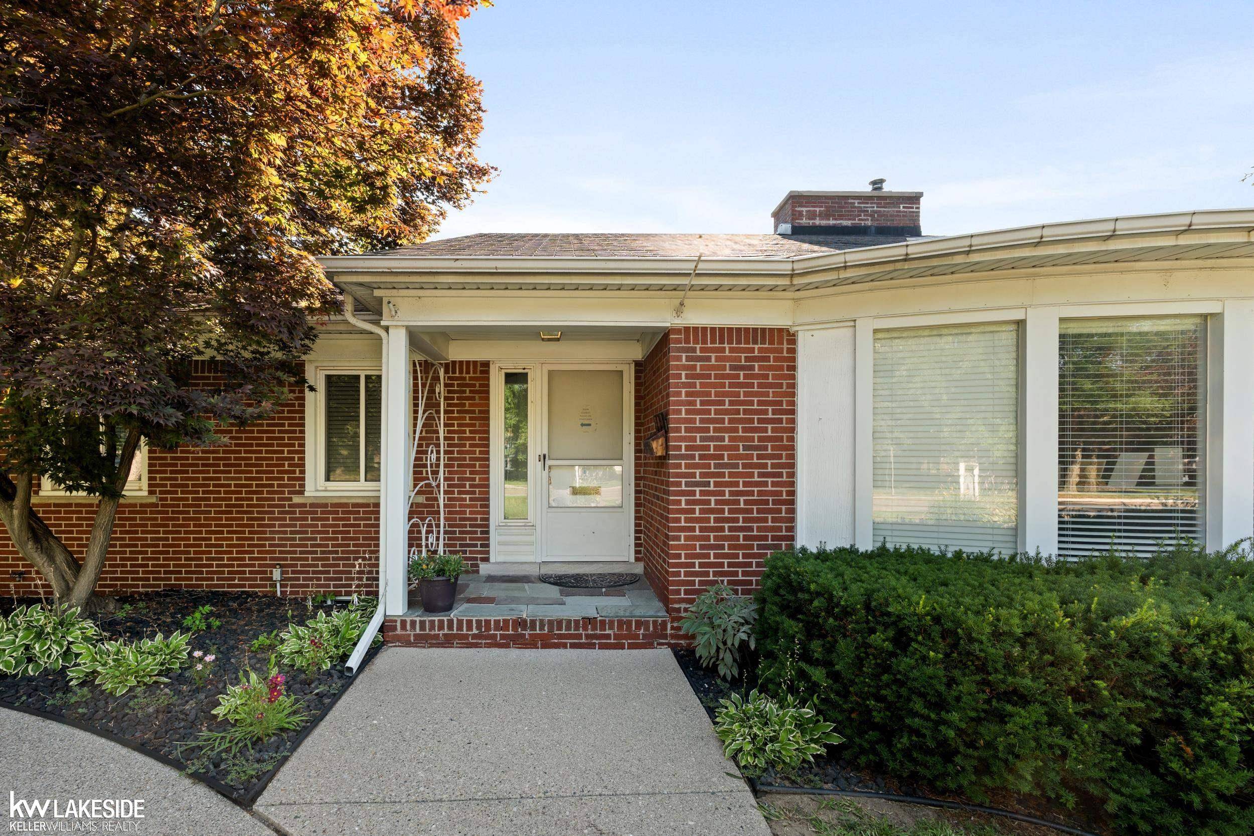 Utica, MI 48317,45280 Cass AVE