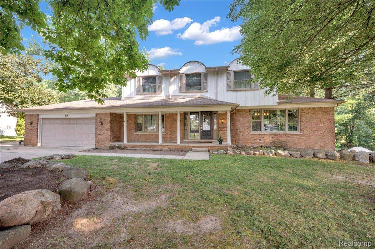 Rochester Hills, MI 48309,928 Hampstead LN