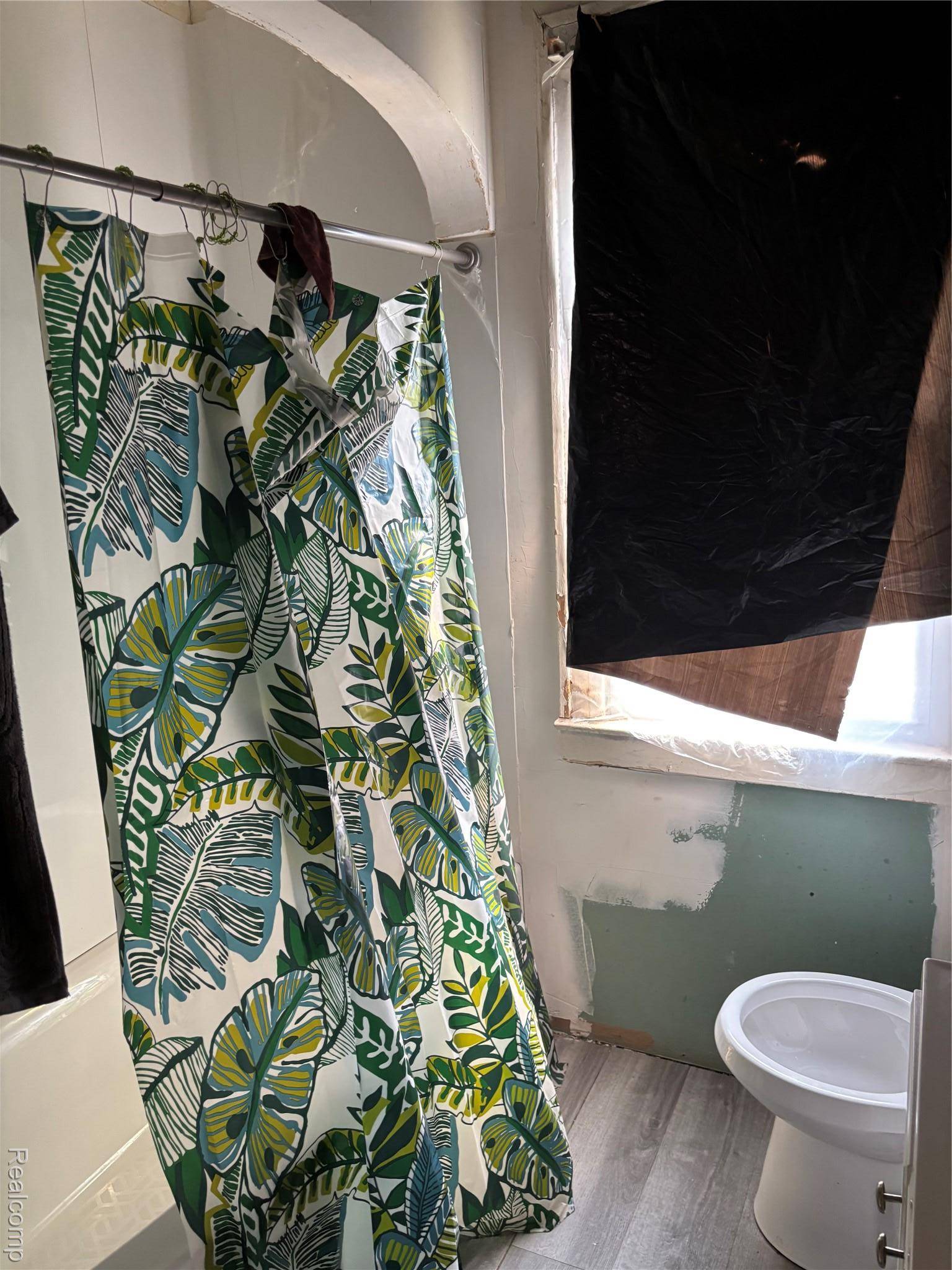 Detroit, MI 48213,12757 Hampshire ST