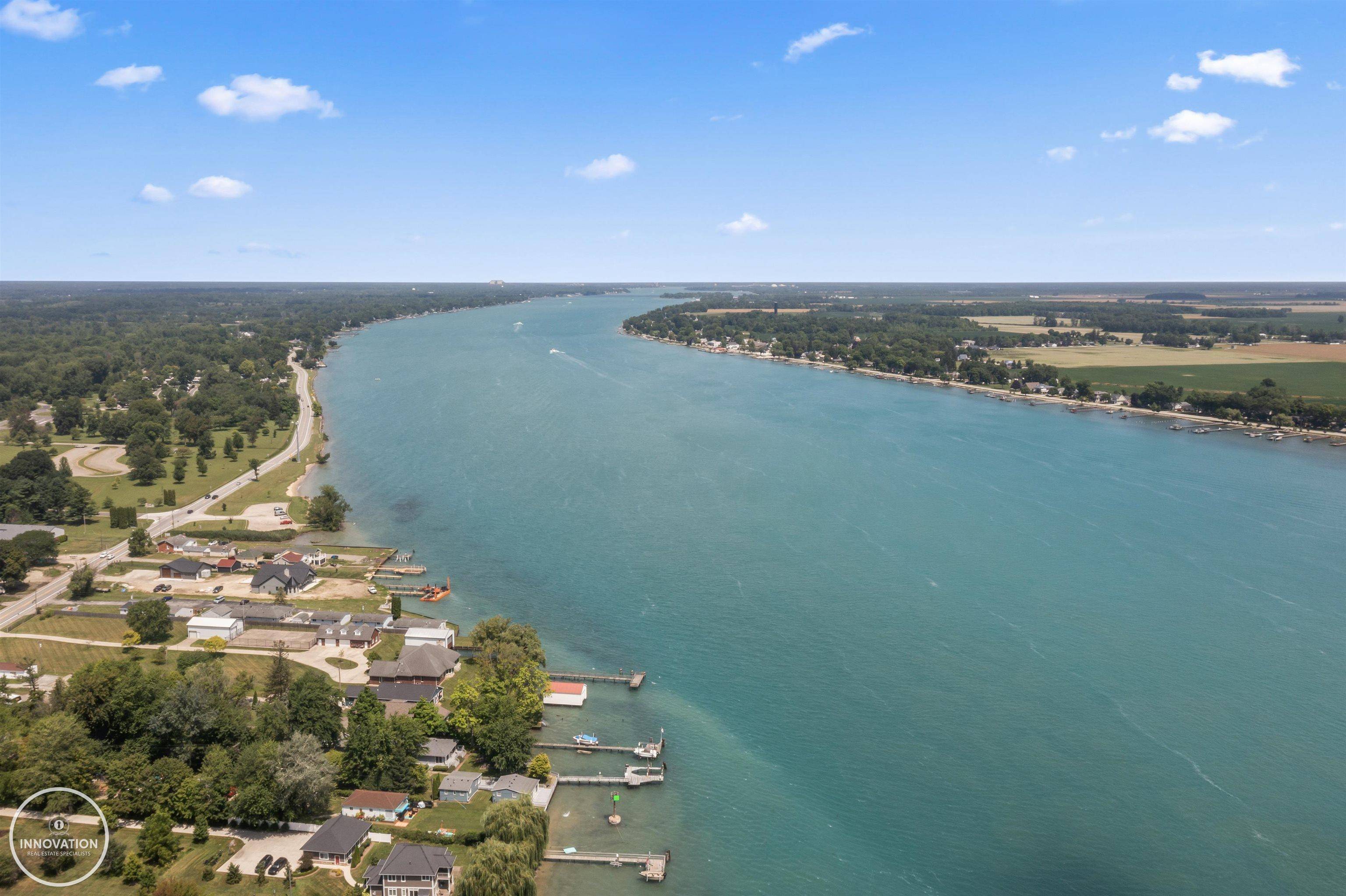 Algonac, MI 48001,9591 River RD