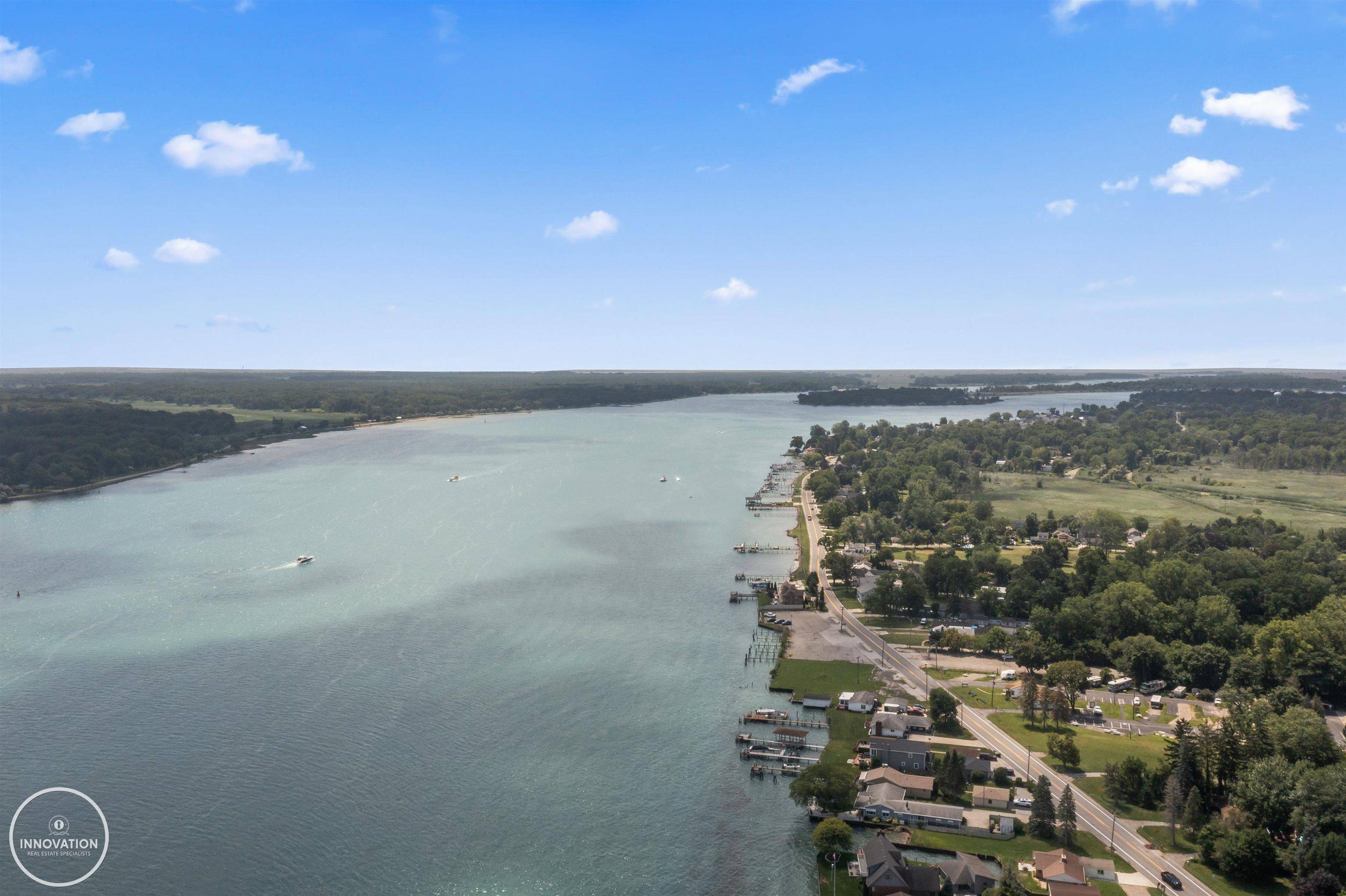 Algonac, MI 48001,9591 River RD