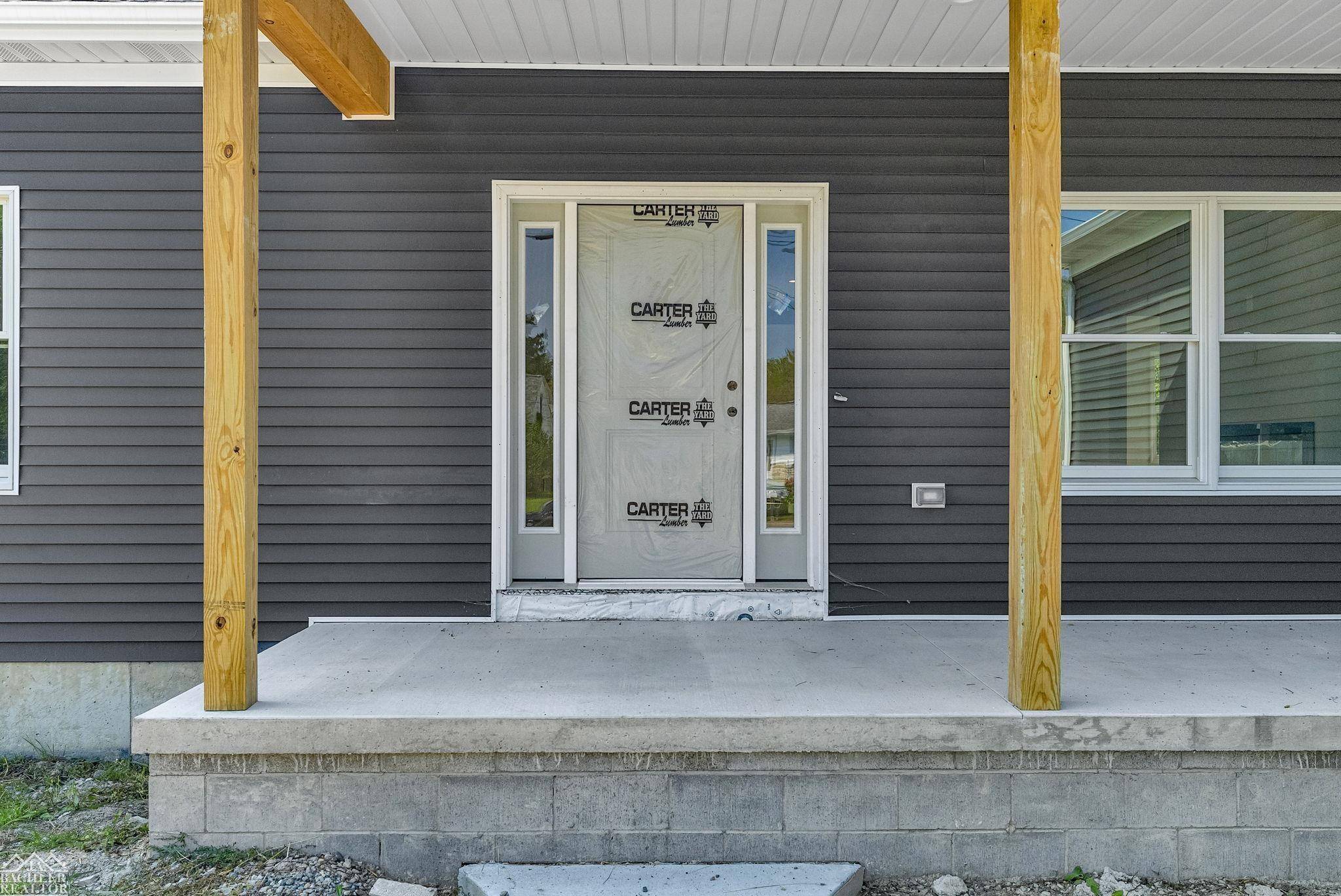 Marine City, MI 48039,201 Degurse AVE