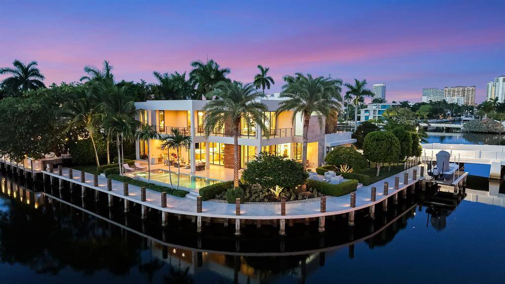 Fort Lauderdale, FL 33301,1 Royal Palm Dr