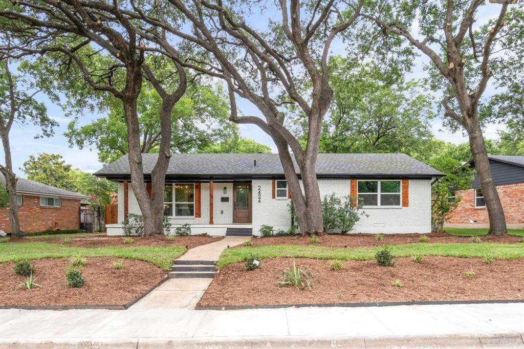Dallas, TX 75228,2424 Greenport Drive