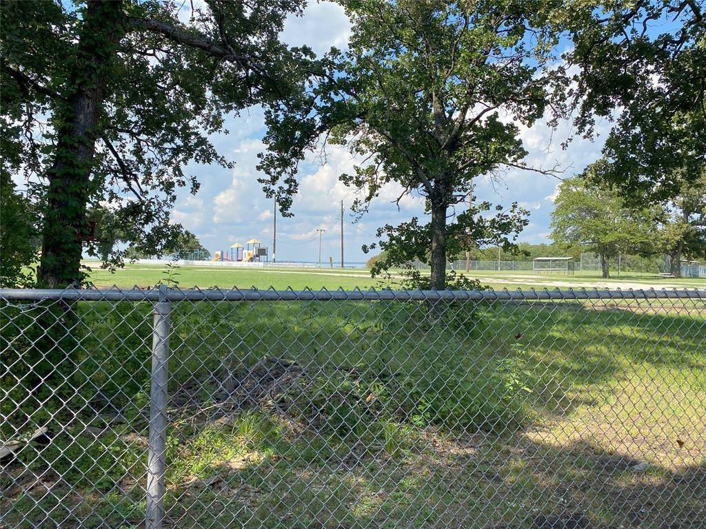 West Tawakoni, TX 75474,1116 E State Highway 276