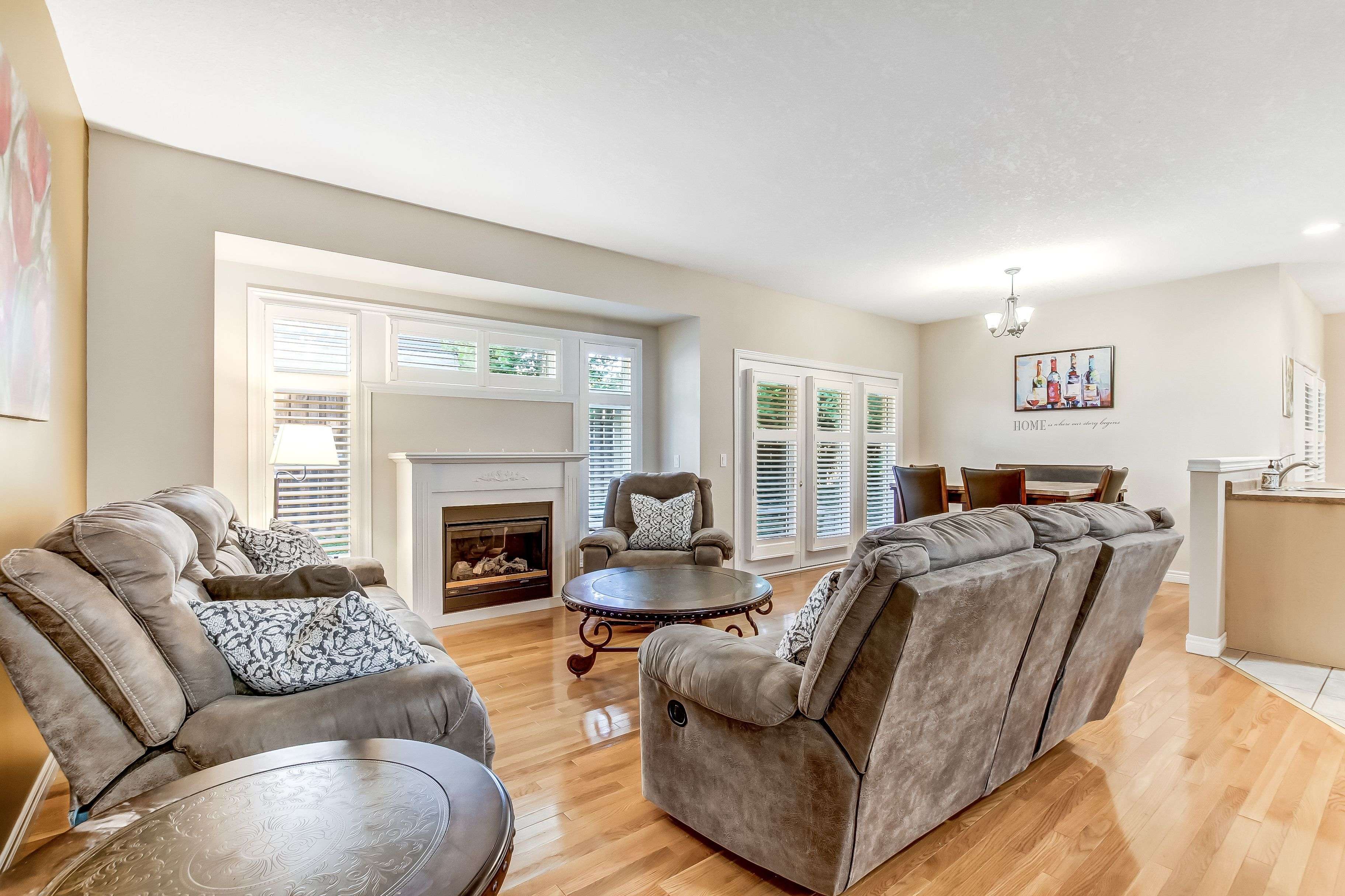 London North, ON N6G 5H7,1574 RICHMOND ST #23