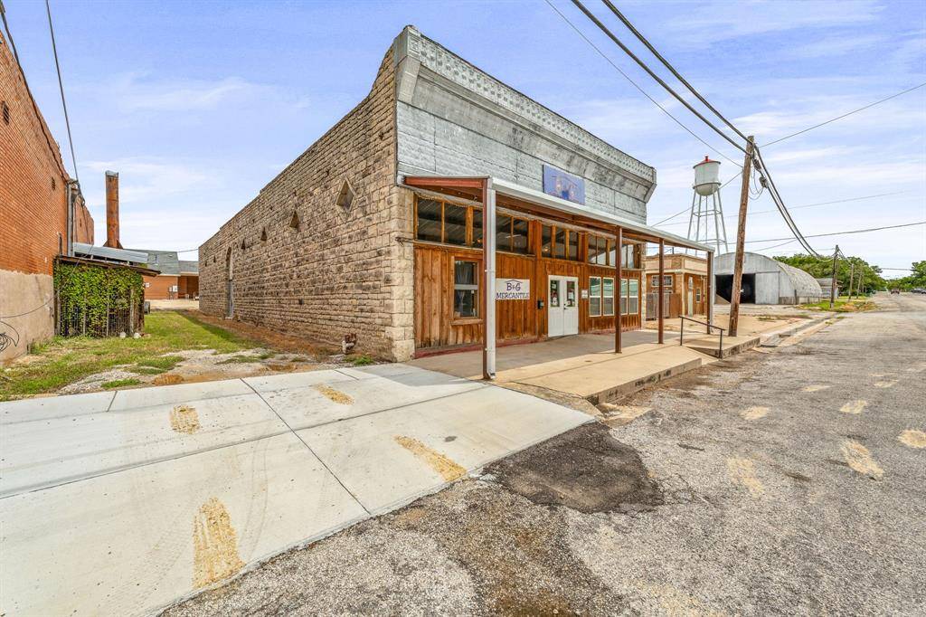 Gorman, TX 76454,109 E Roberts Street