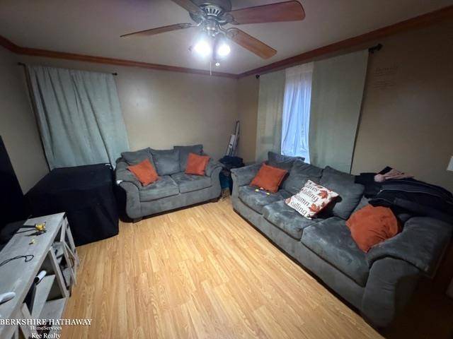 Roseville, MI 48066,29081 Senator ST