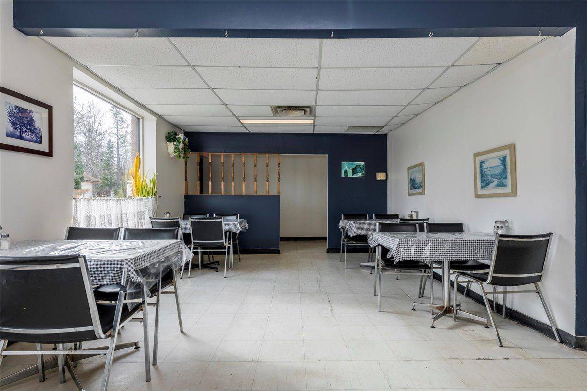 Bradford West Gwillimbury, ON L0G 1B0,2940 Hwy 27 N/A