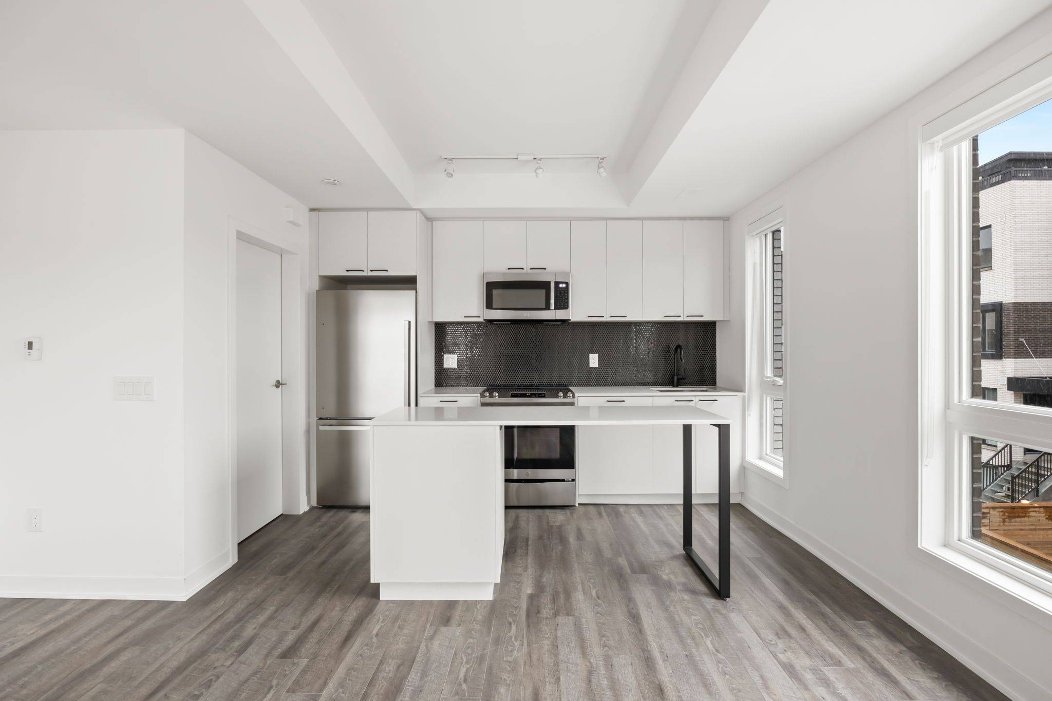 Toronto W03, ON M6N 0B5,40 Ed Clark Gardens BLVD #TH13