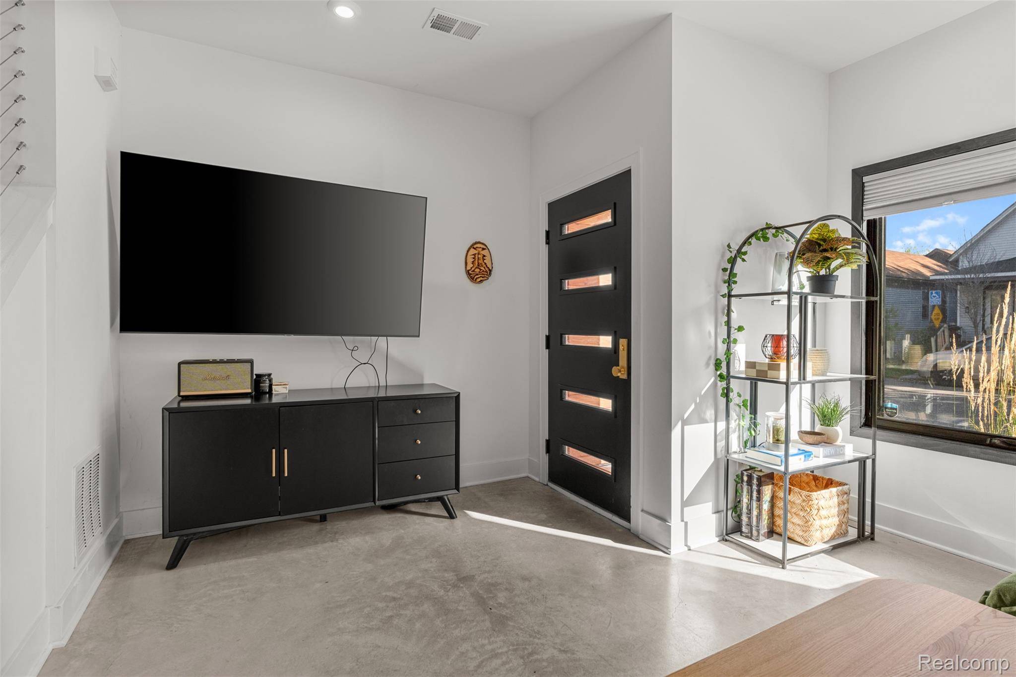 Detroit, MI 48208,3313 Cochrane St